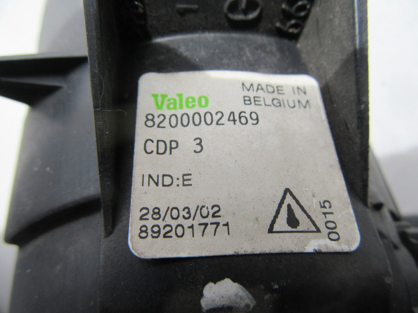 RENAULT LAGUNA MK2 NS PASSENGER FRONT FOG LIGHT 8200002469 2000-2007 AMS1634