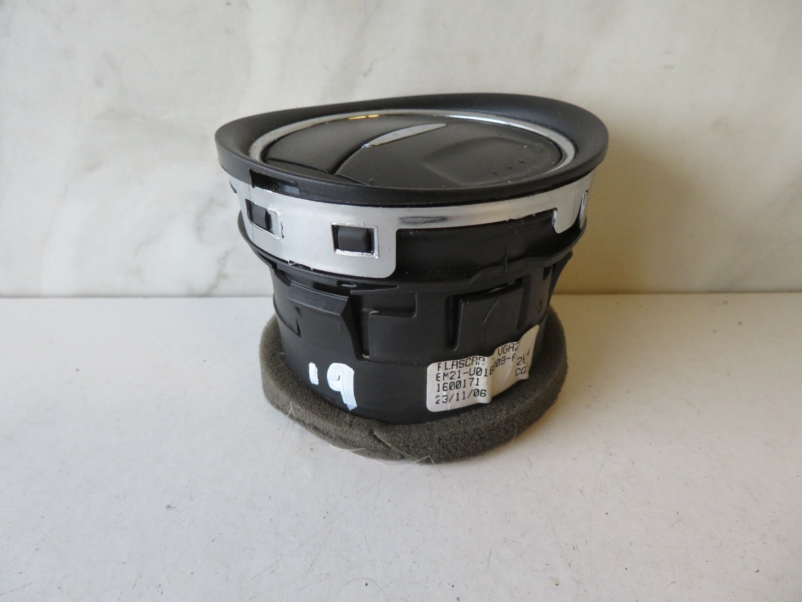 FORD GALAXY MK3 DASHBOARD AIR VENT 2007-2010 AM1006-19