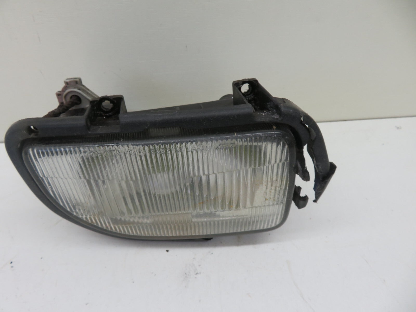 TOYOTA MR2 MK2 FRONT FOG YELLOW DAMAGED (SEE PHOTOS) 1990-1999 1000-2