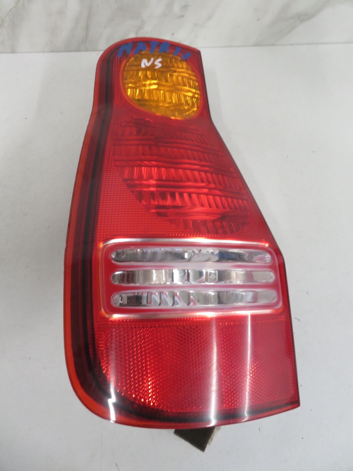 HYUNDAI MATRIX NS PASSENGER REAR TAIL LIGHT 2001-2005 BK