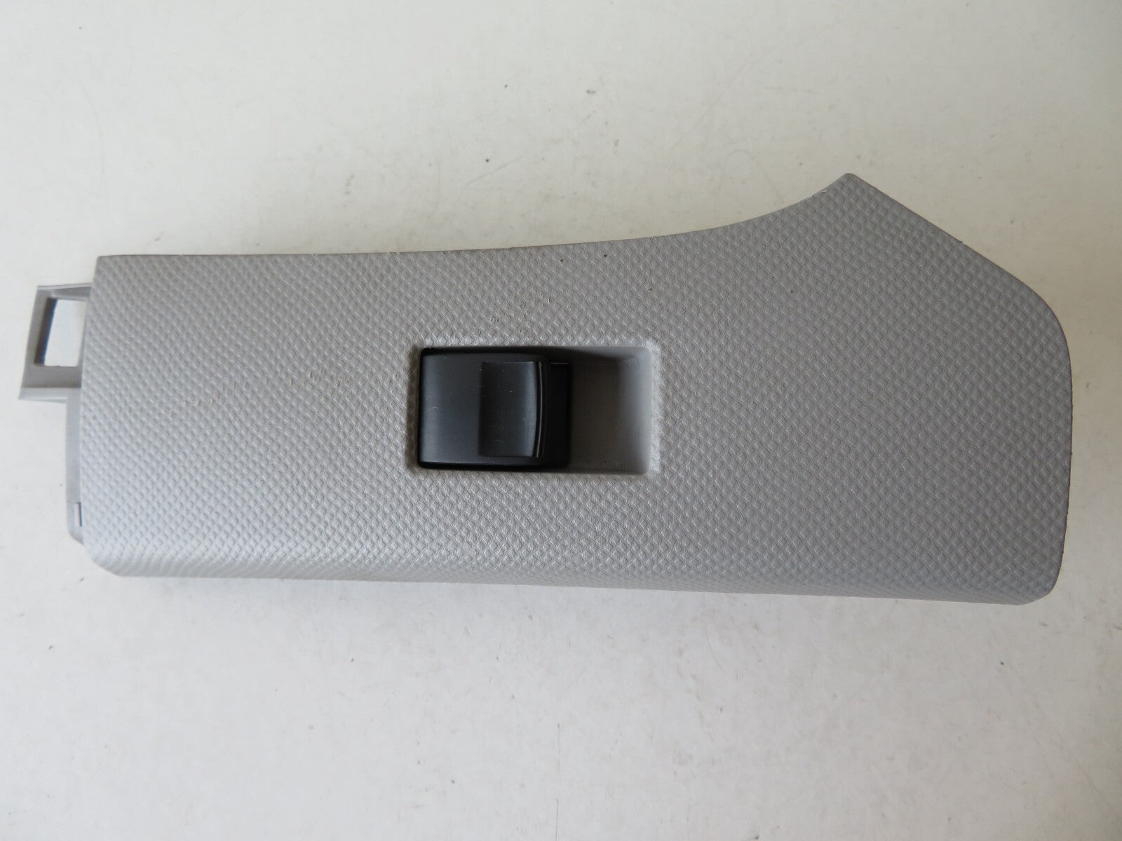 TOYOTA YARIS MK2 NS PASSENGER WINDOW SWITCH 3DR 2006-2011 AMS1159