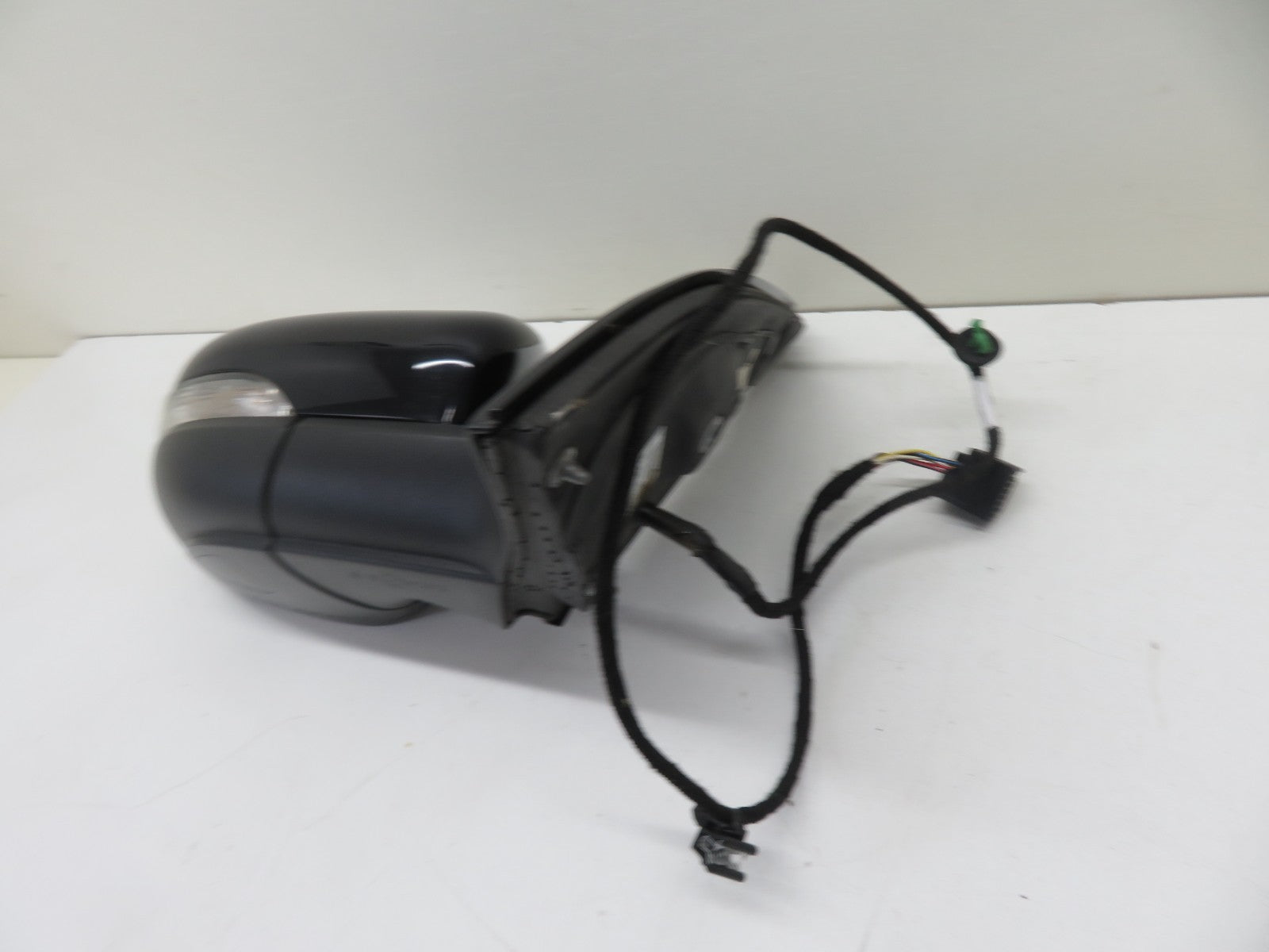 VW GOLF MK6 OS DRIVER SIDE DOOR WING MIRROR BLACK 2009-2013 1500-4