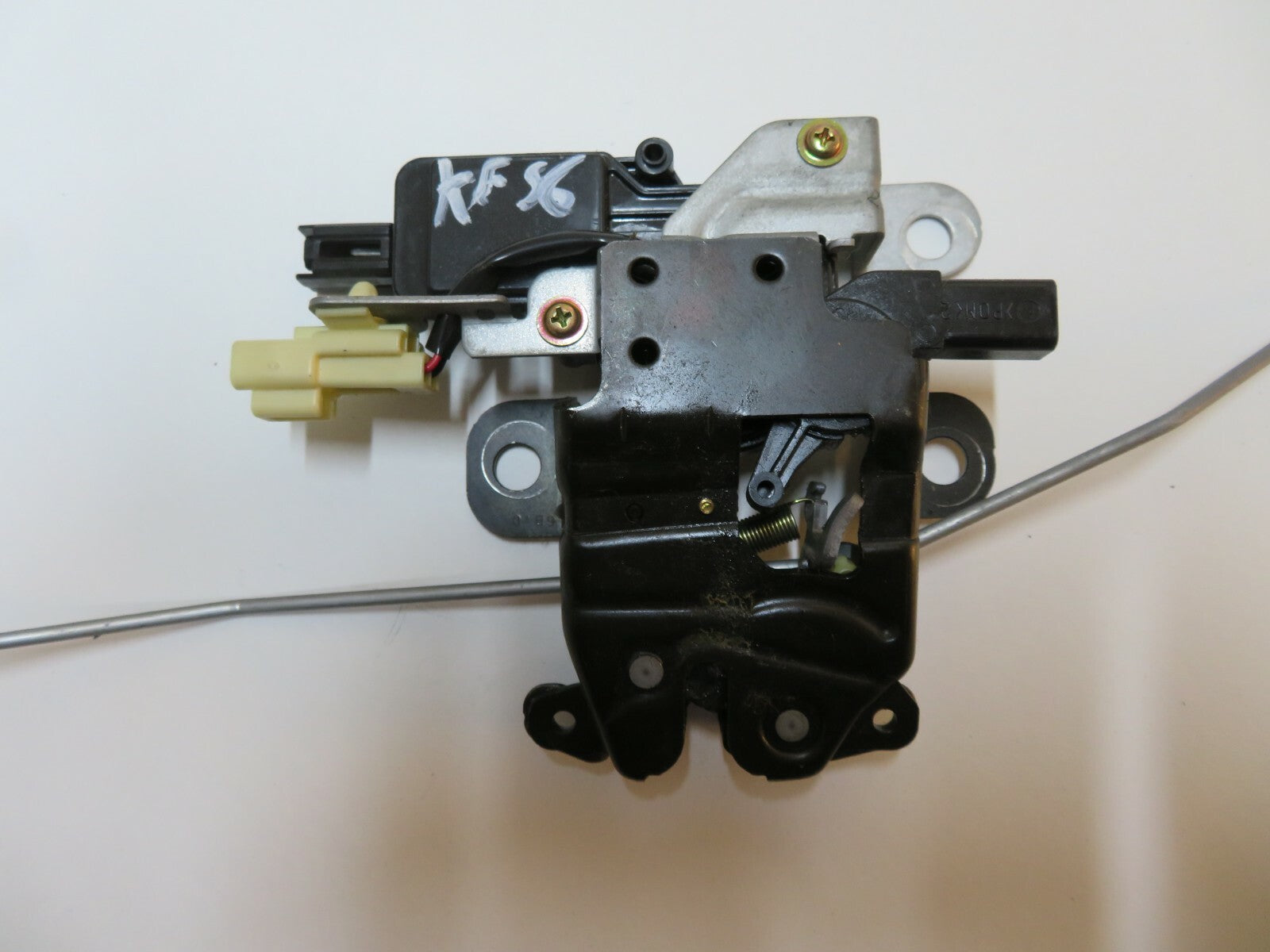 MAZDA RX8 RX-8 TAILGATE BOOT LOCK LATCH 2003-2008 KF56 SA