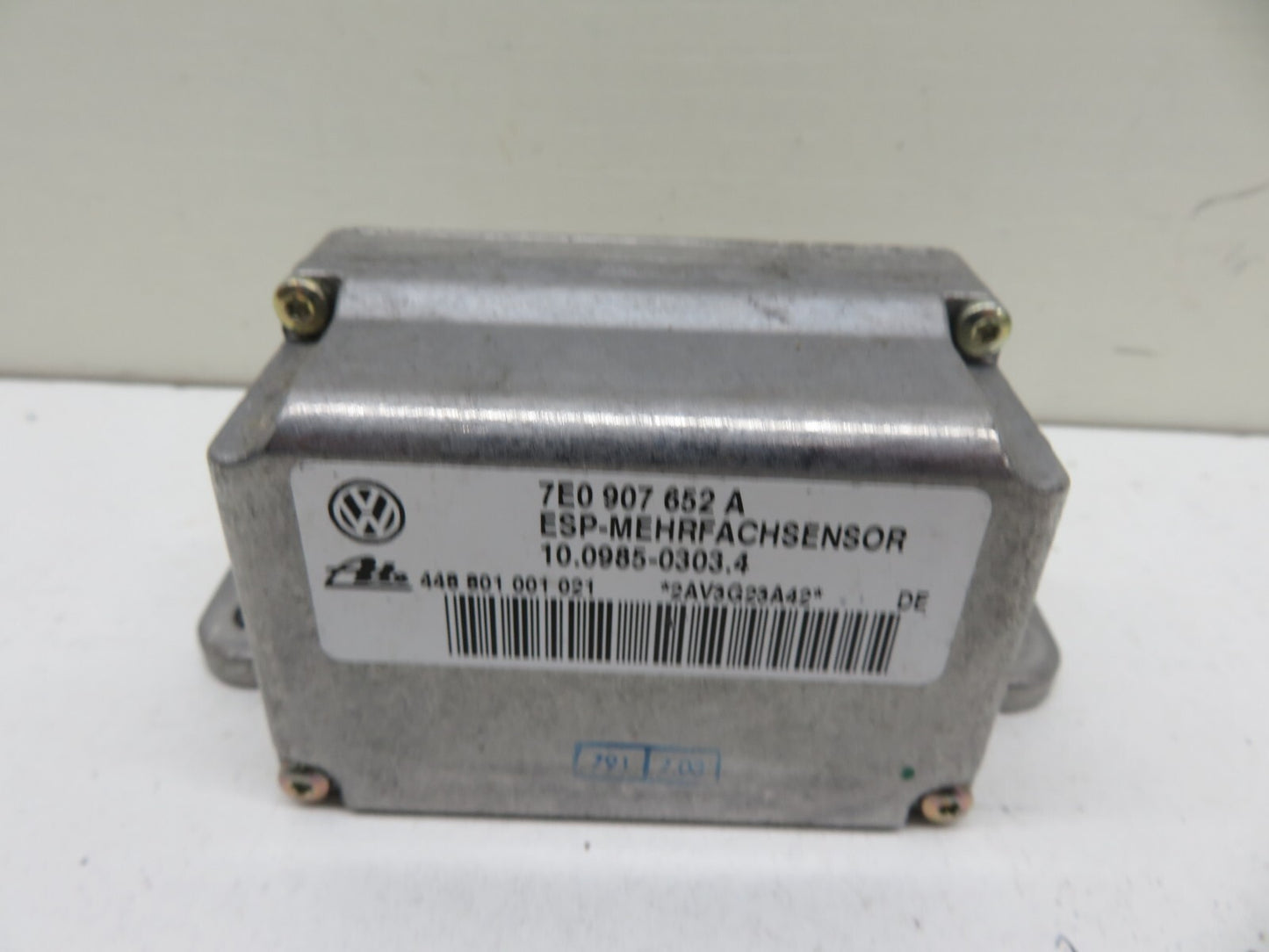 PORSCHE CAYENNE S 955 V8 YAW SENSOR 7e0907652a 2001-2006 SA 1