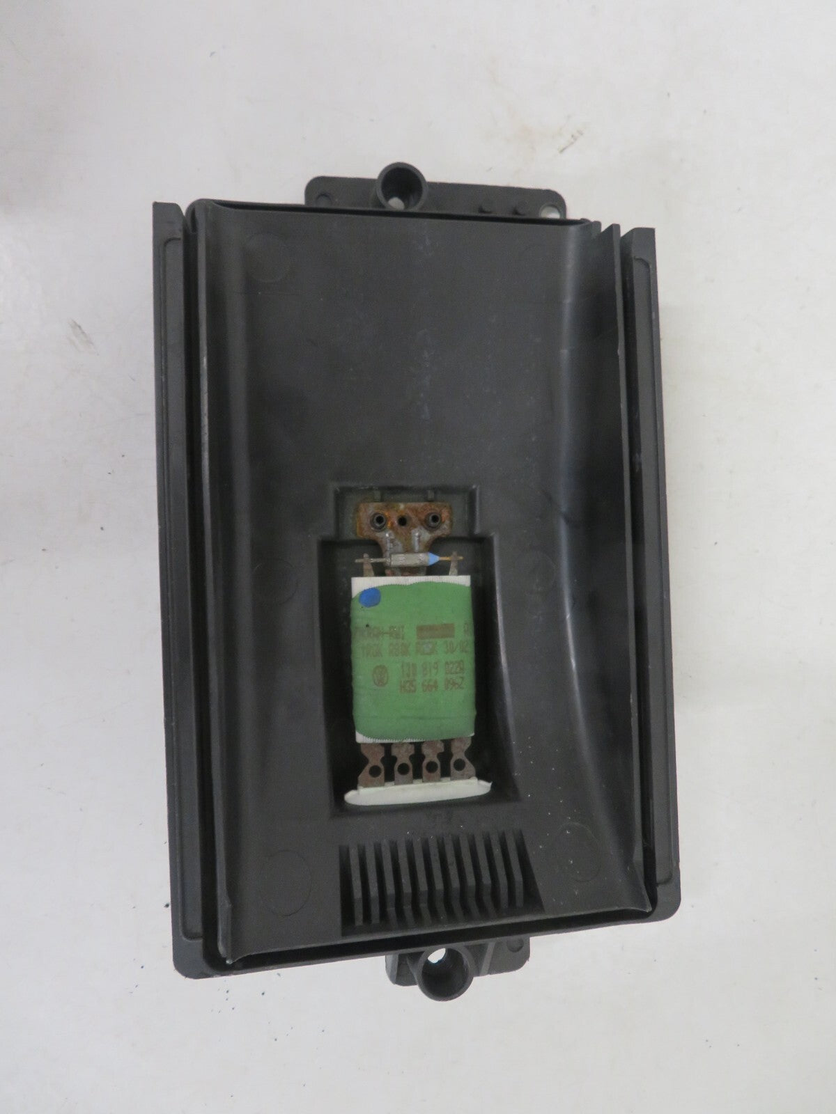 VOLKSWAGEN VW BEETLE HEATER BLOWER MOTOR RESISTOR 11J2819021C 1998-2005 1342-2-3