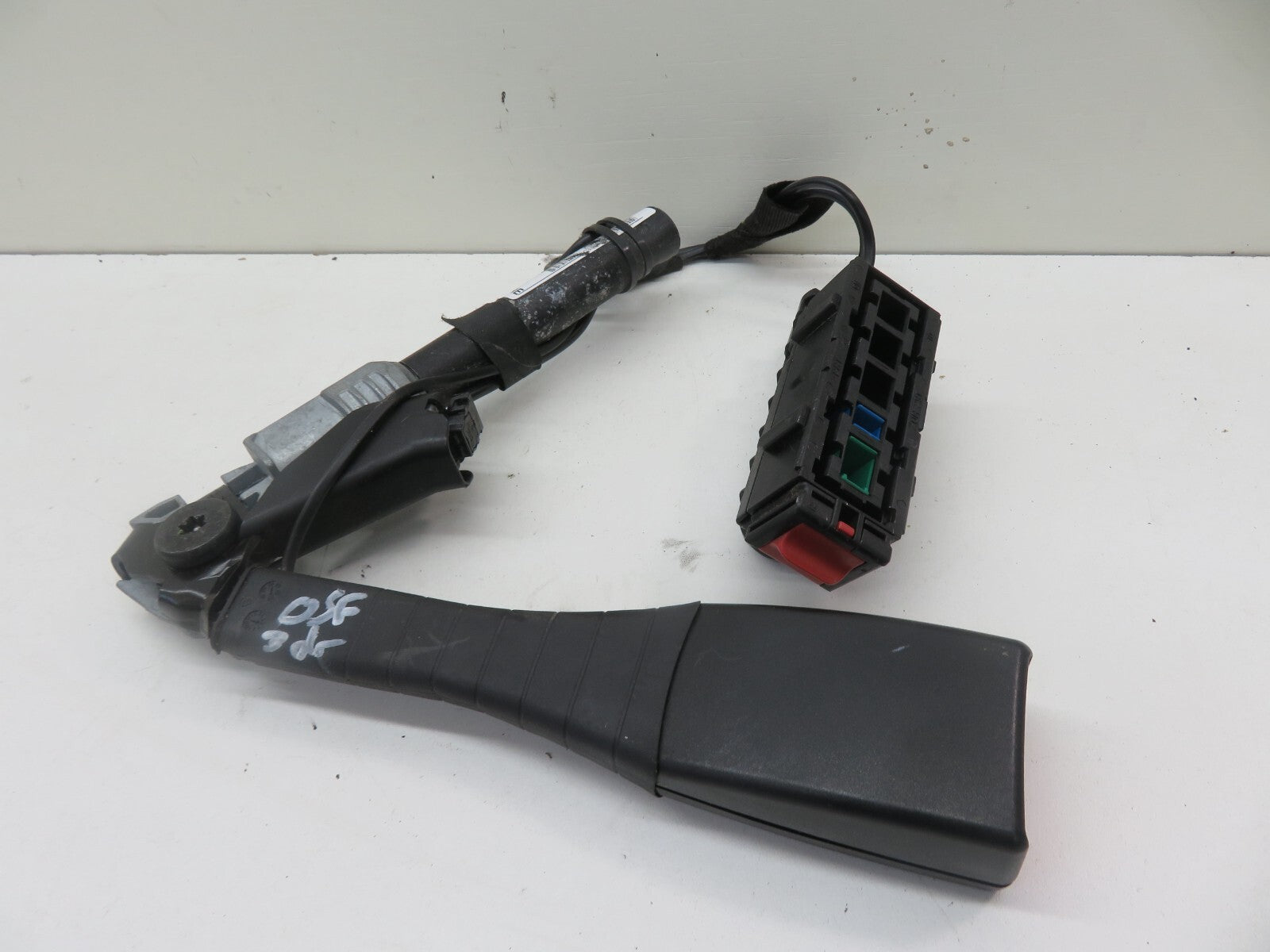 VAUXHALL CORSA D OSF DRIVER FRONT SEAT BELT TENSIONER 13225287 2006-2011 1700-9