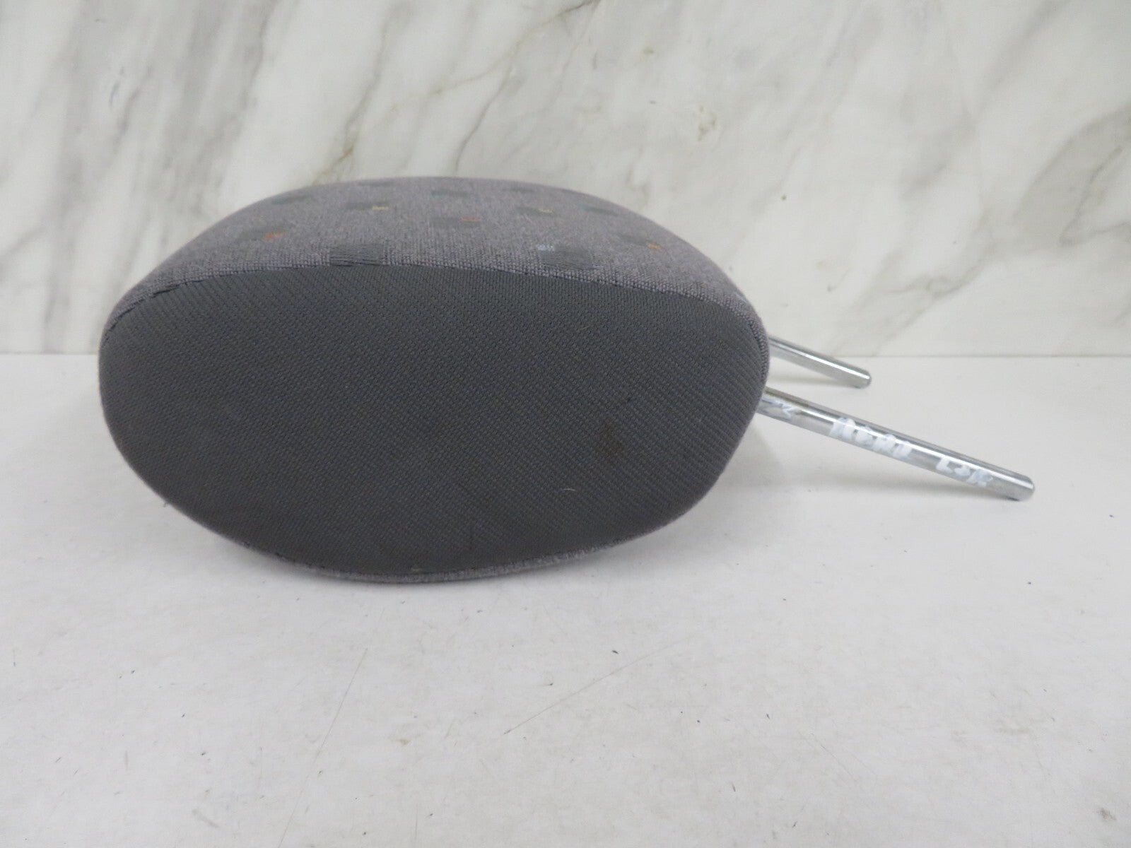 HYUNDAI GETZ REAR CLOTH HEAD REST LEFT/RIGHT 2002-2005 1234-23