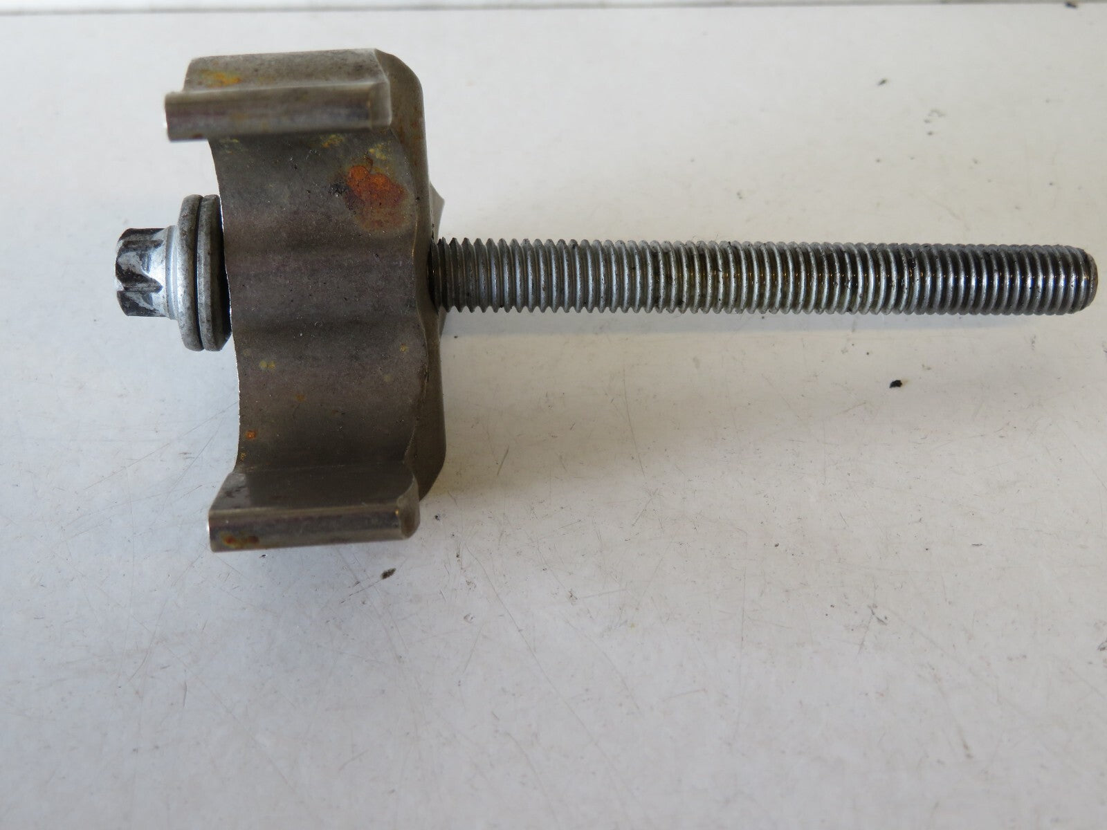 BMW 1 SERIES F20 116D FUEL INJECTOR CLAMP WITH BOLT 2012-2018 AMS1310-1