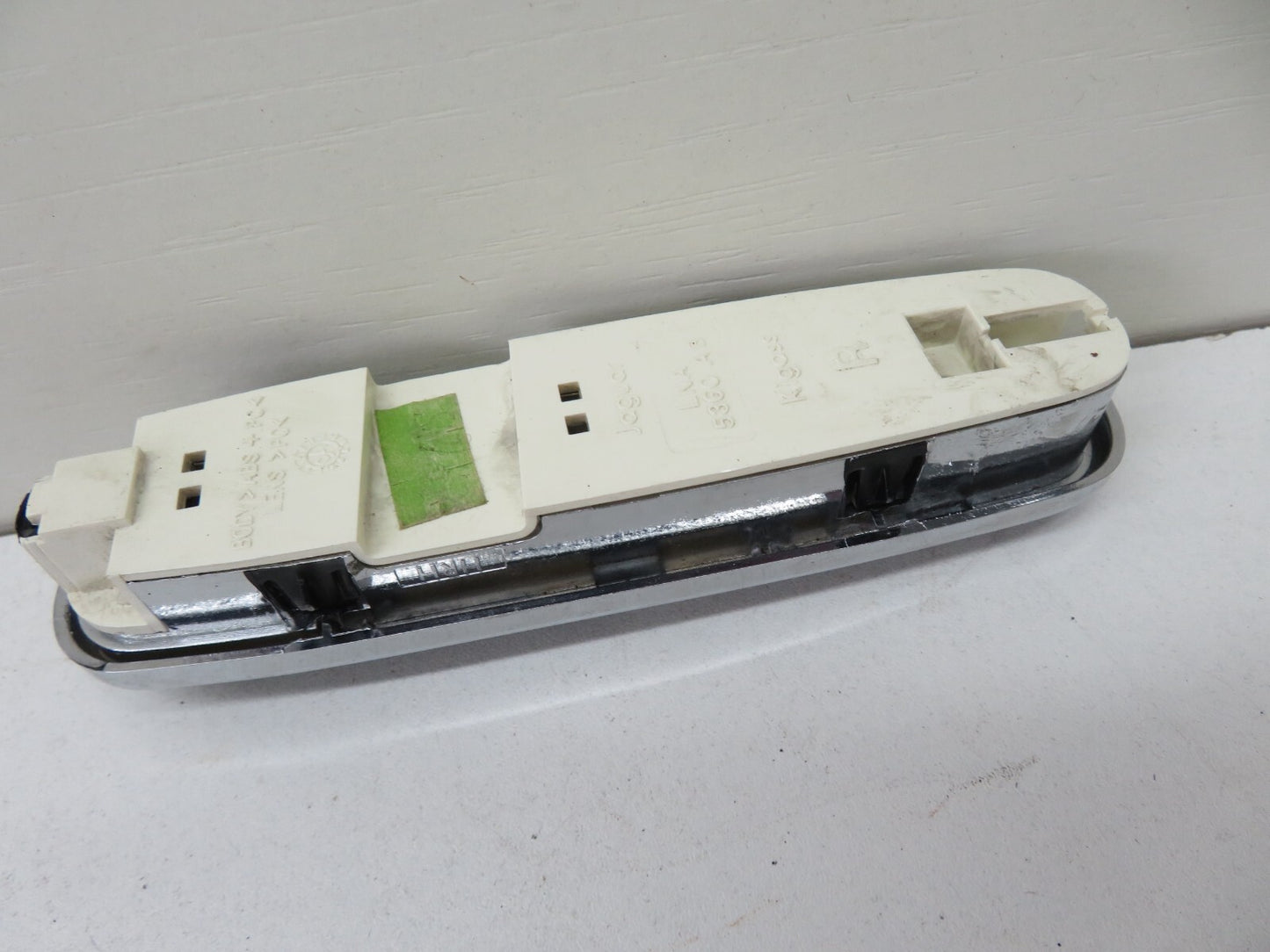 JAGUAR XJR REAR RIGHT INTERIOR LIGHT LNA 5360 AB 1994-2001 1200-9
