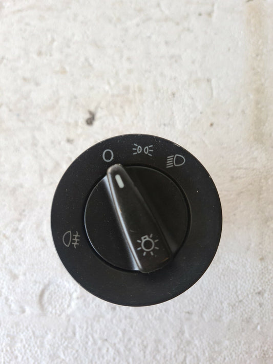 VOLKSWAGEN VW HEADLIGHT CONTROL SWITCH 1998-2005 A16