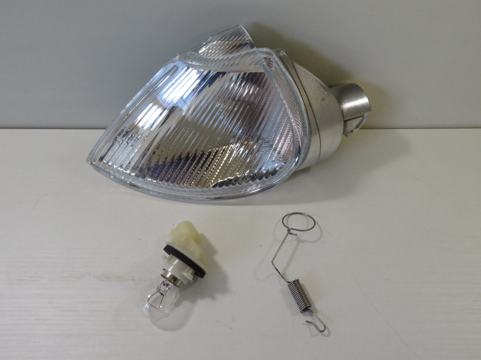 DEPO NS LH PASSENGER INDICATOR LIGHT FOR RENAULT LAGUNA 1995-2002