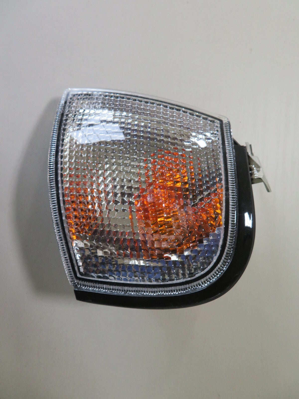 NS PASSENGER FRONT INDICATOR LIGHT FOR NISSAN PRIMERA 1990-1996 215-1546L-UE