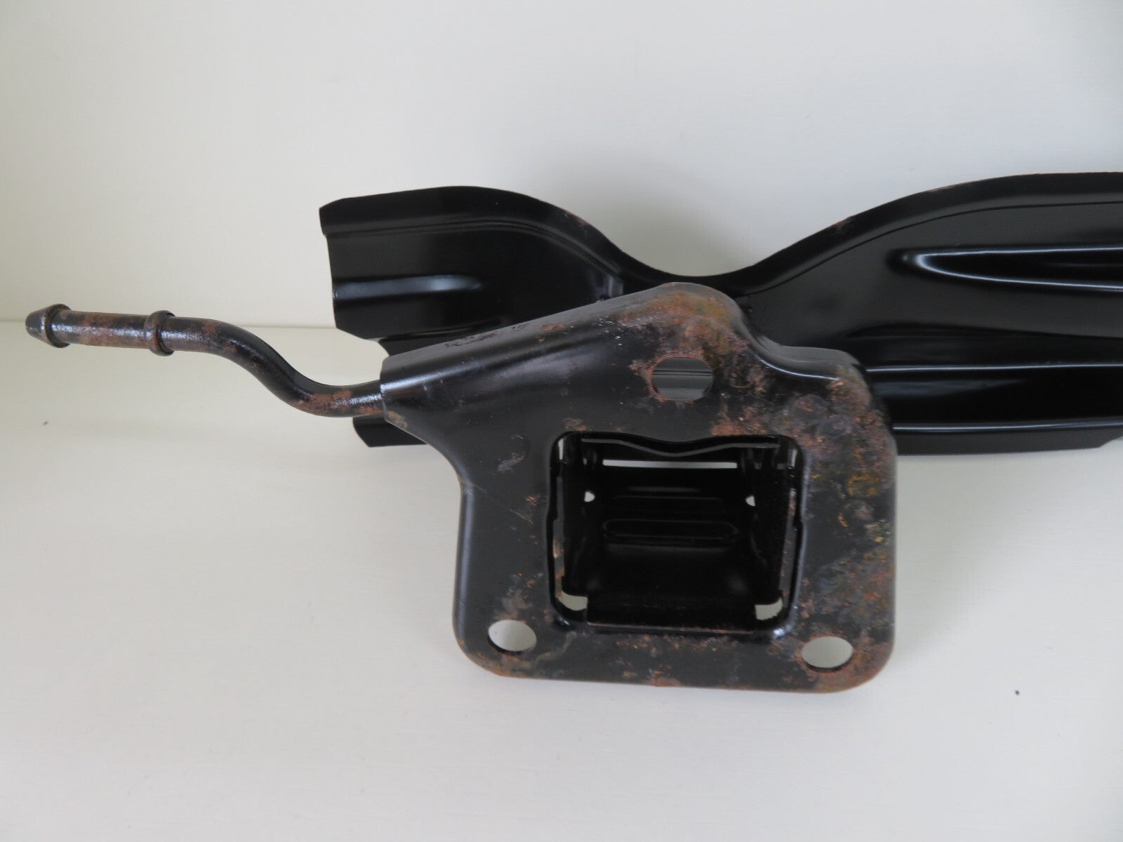 FRONT BUMPER REINFORCER BAR FOR BMW X1 BM1A87A (SEE PHOTOS) 2008-2015