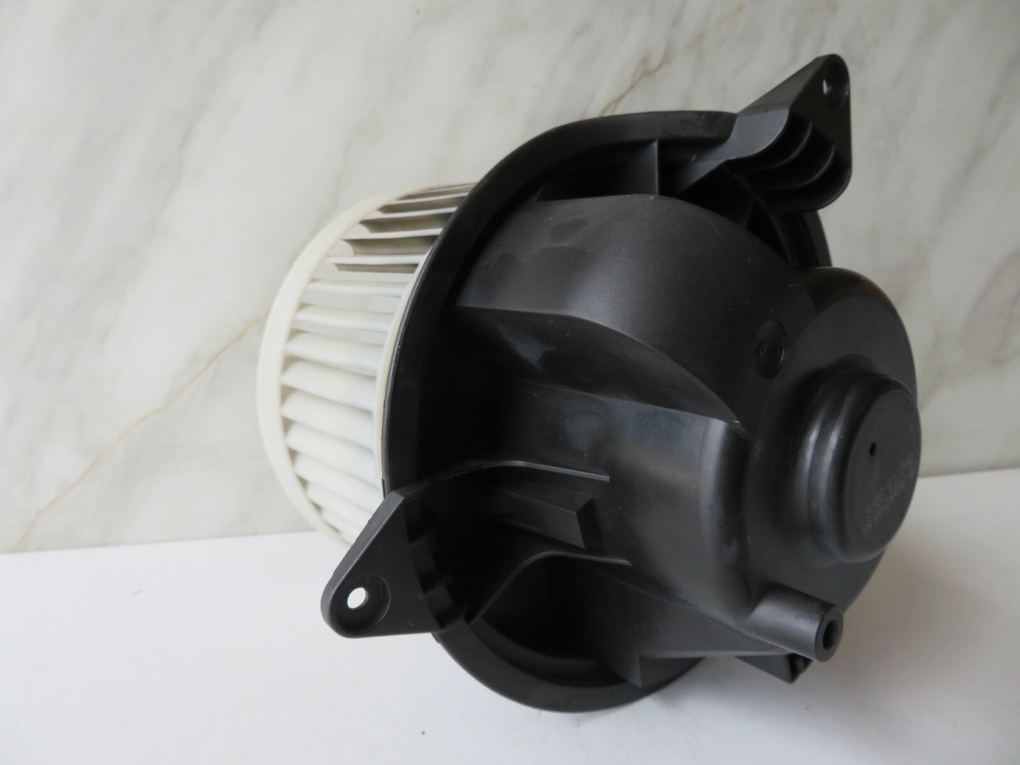 FORD MONDEO MK3 ESTATE HEATER BLOWER MOTOR WITH RESISTOR 2001-2006 AMS1314