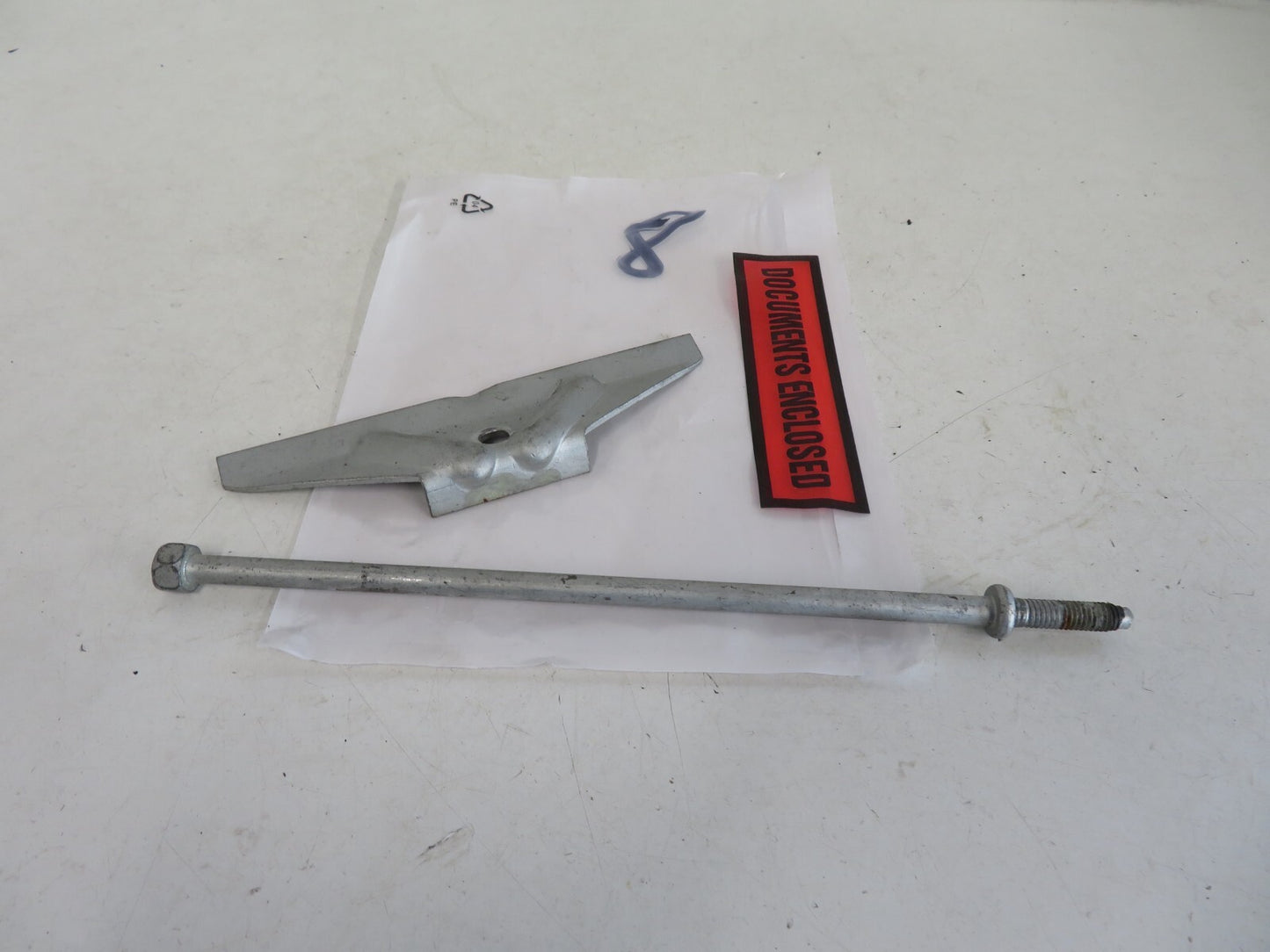 BMW X5 E53 BATTERY CLAMP 1999-2006 MIX1642-8