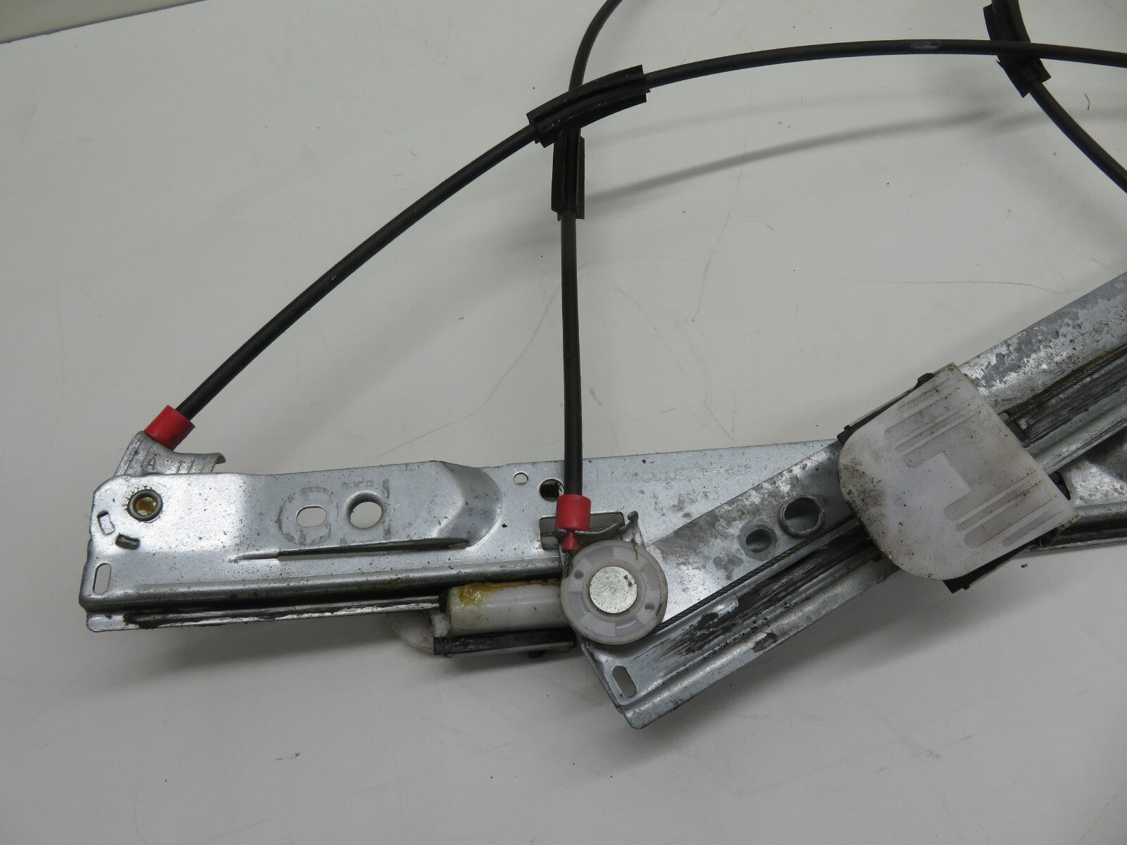 FORD FIESTA MK7 ST180 OS DRIVER DOOR WINDOW REGULATOR 2013-2017 1546-3