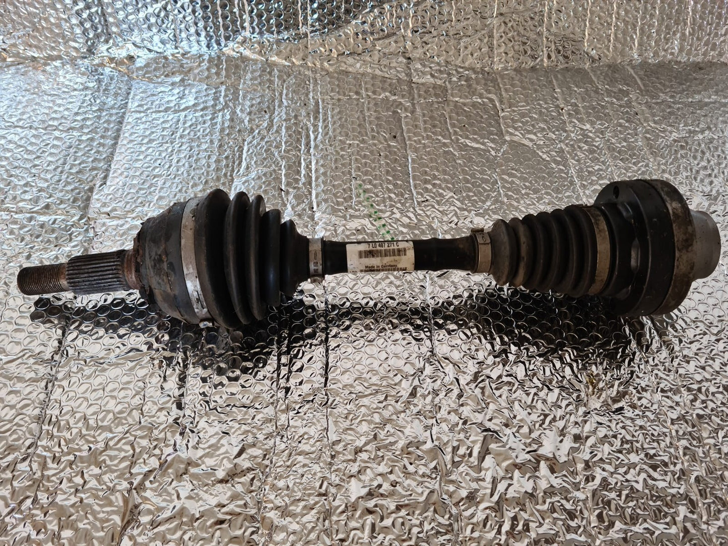 PORSCHE CAYENNE S 955 V8 FRONT PASSENGER NS DRIVESHAFT 7l0407271c 2003-2007 SA