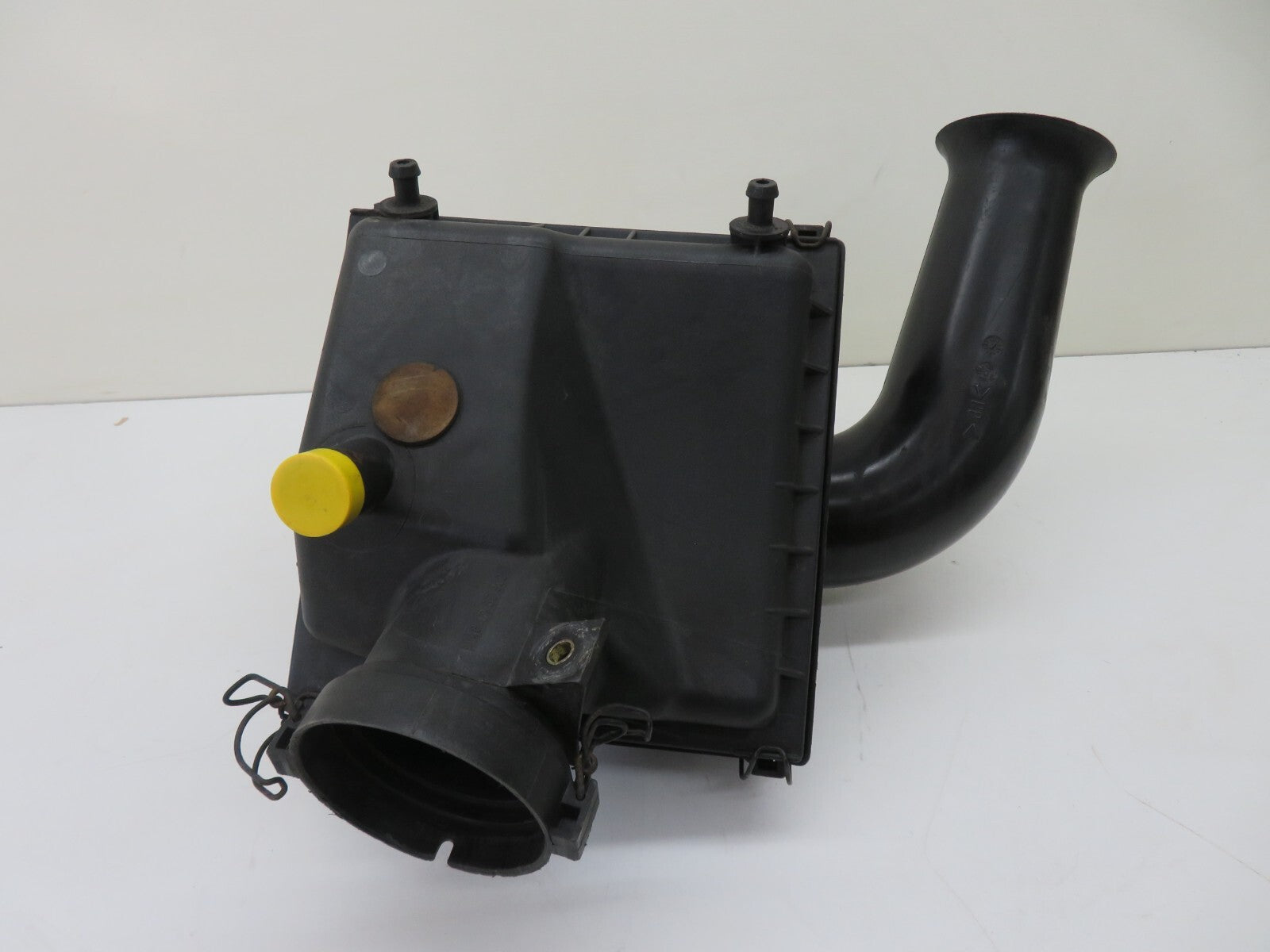 PEUGEOT BIPPER 1.4 DIESEL AIR FILTER BOX (SEE PHOTOS) 2008-2015