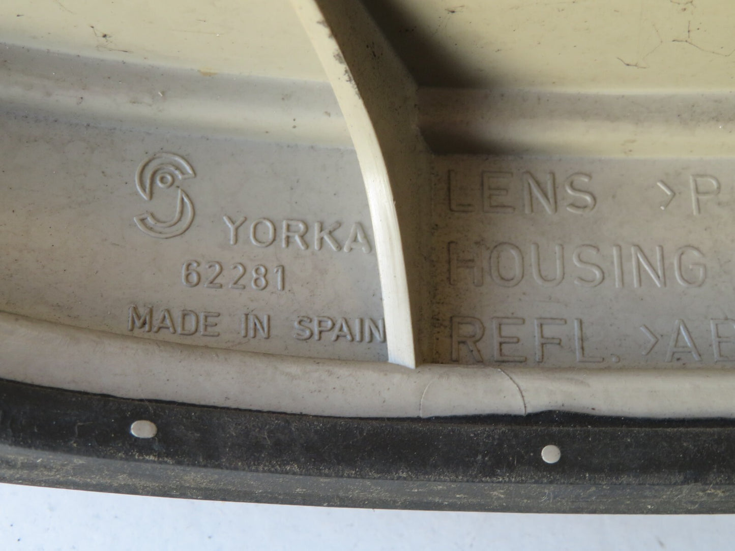 VAUXHALL ZAFIRA A OS REAR TAIL LIGHT 1999-2005 BK1518