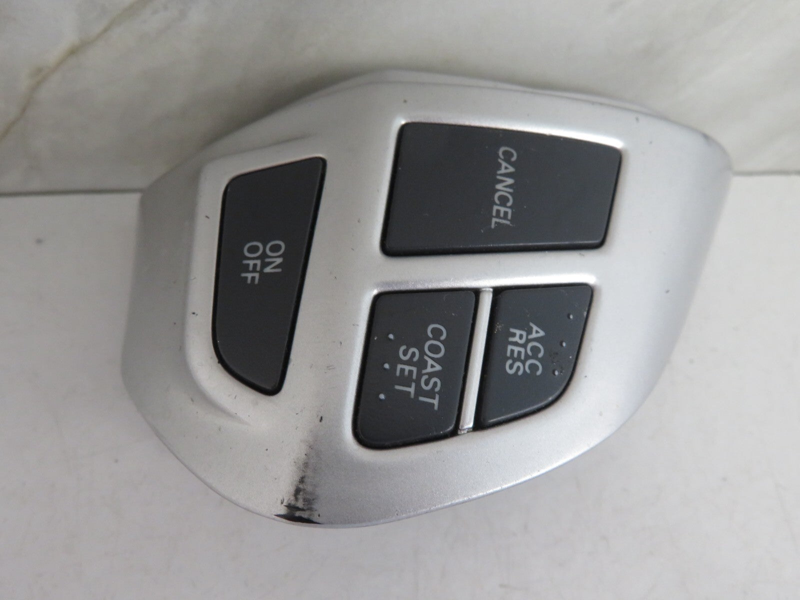 PEUGEOT 4007 STEERING WHEEL CRUISE CONTROL SWITCHES 75B473 2007-2012 1452-32