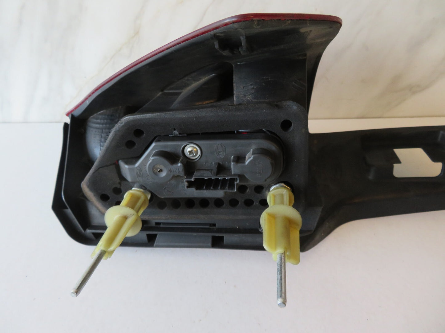 FORD GALAXY MK3 NSR OUTER REAR LIGHT 2007-2010 AMS1320