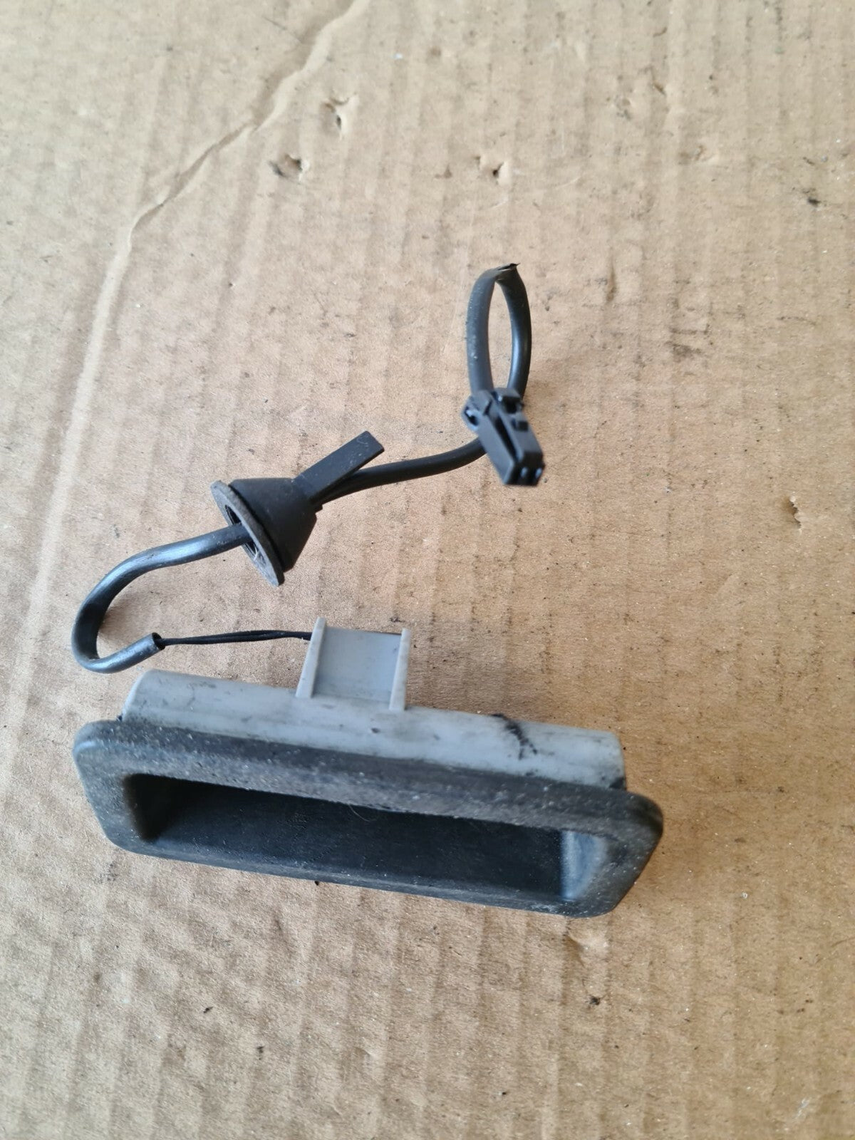 FORD FOCUS MK2 TAILGATE BOOT RELEASE SWITCH OPEN BUTTON 2008-2011 A34 NO2