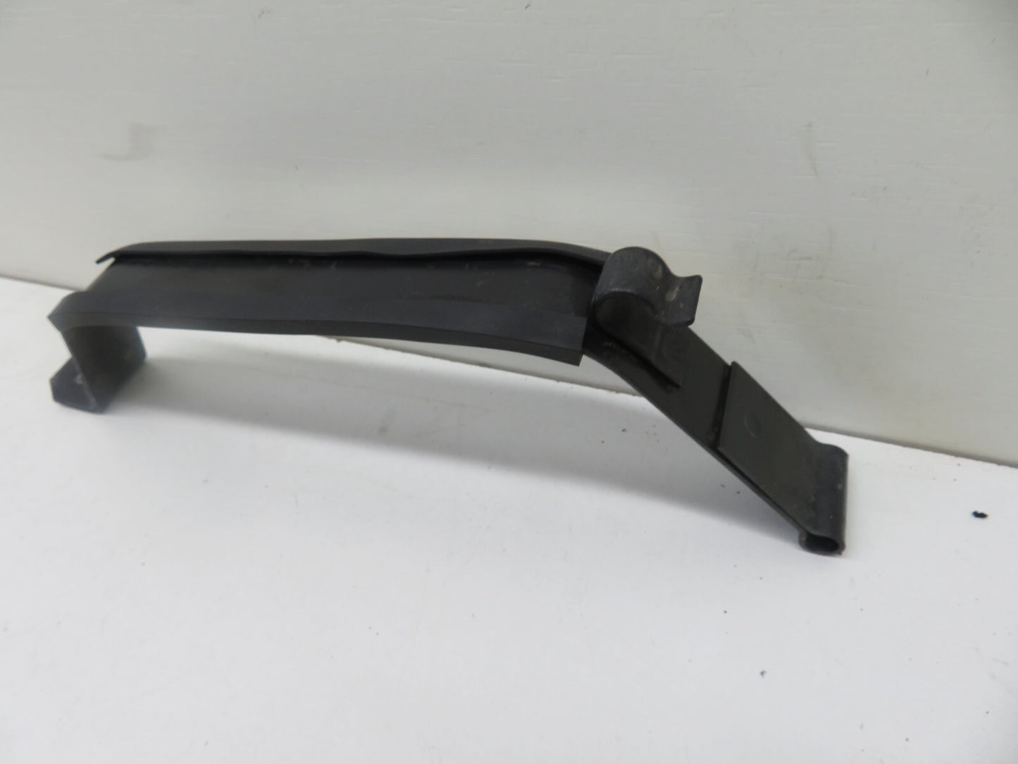 TOYOTA MR2 MK2 SW20 FUEL TANK STRAP BRACKET 1990-1999 REF2121-7