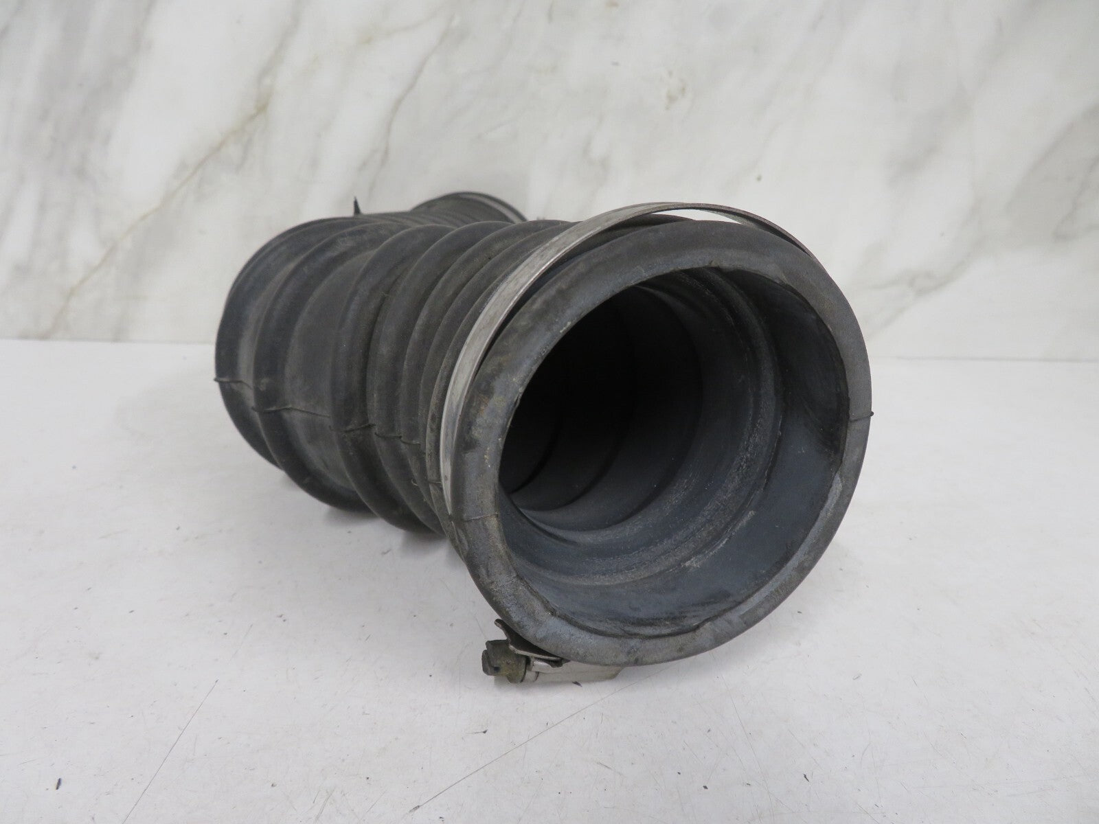 FORD PUMA AIR INTAKE PIPE 96MF-9C623-AE 1997-2002 1350-8