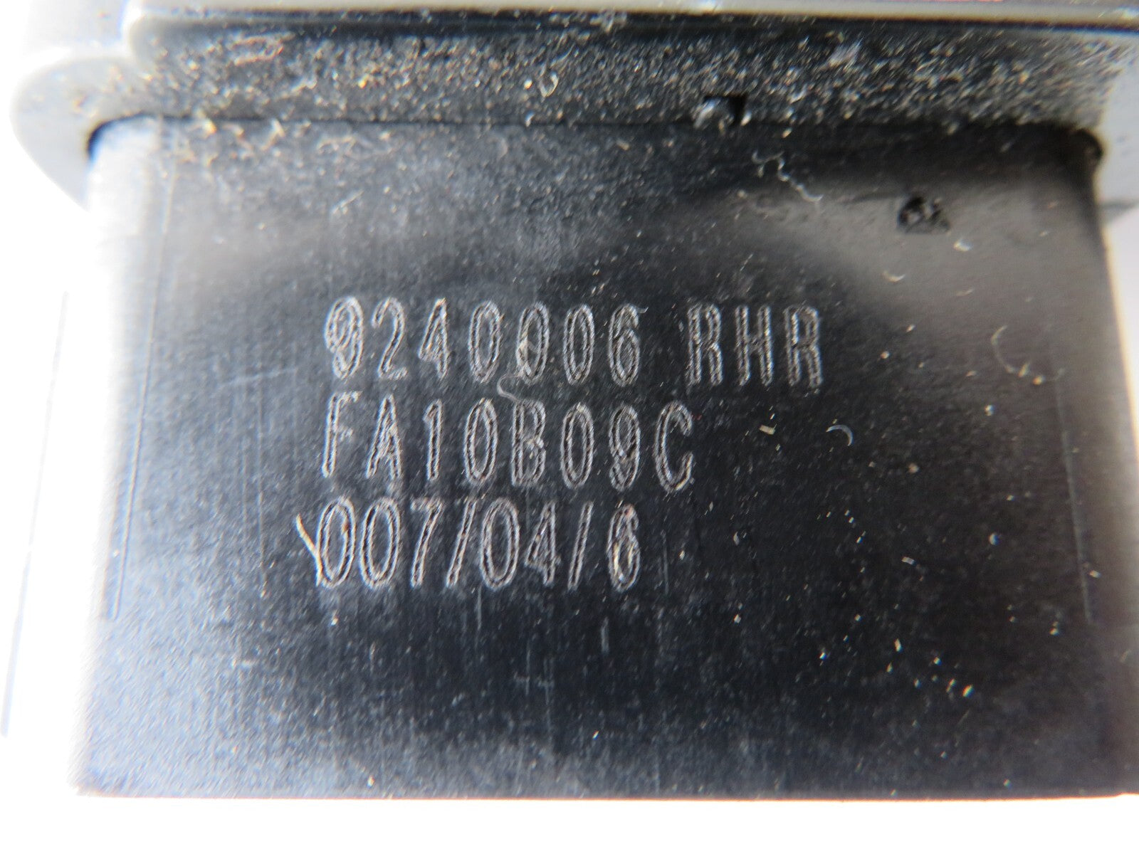 MAZDA 3 BK OSR REAR DOOR LOCK CATCH 3N6A-A26412-C 2003-2006 AMS114