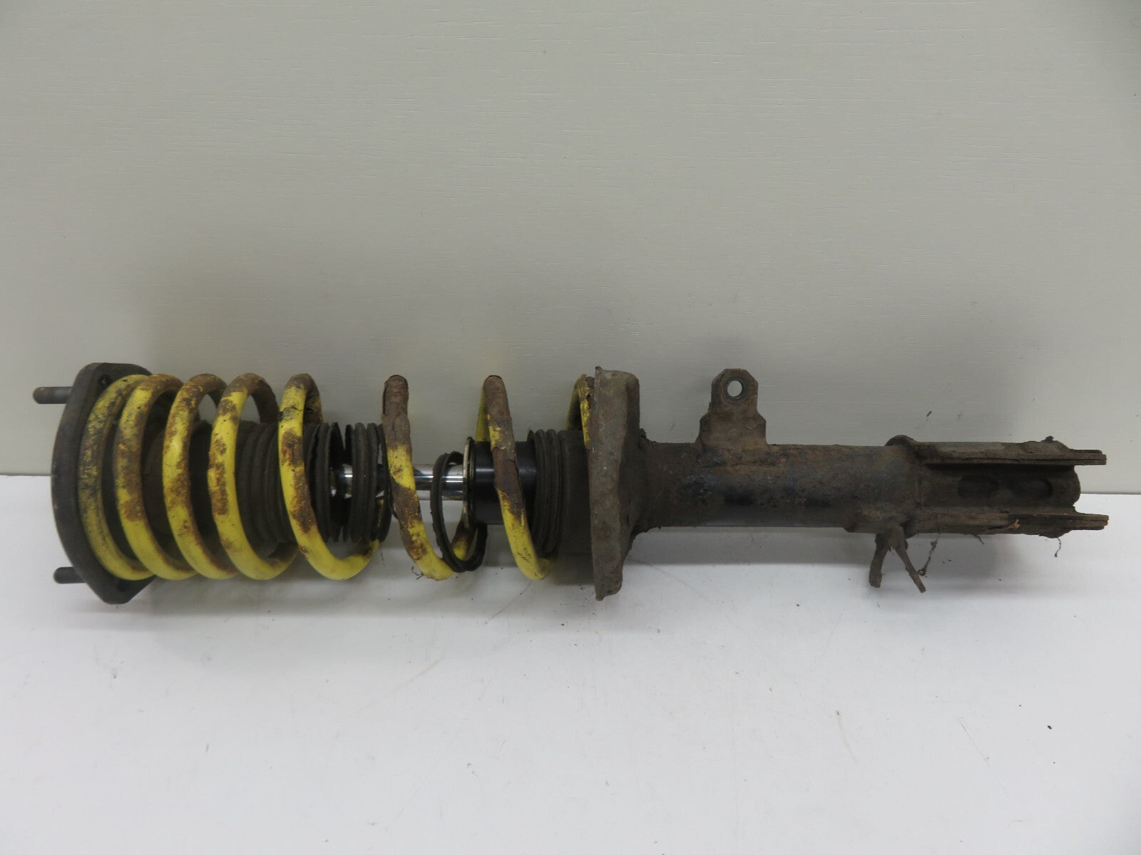 TOYOTA MR2 MK2 SW20 NS REAR SUSPENSION STRUT APEX SPRING (SEE PHOTOS) 1990-1999