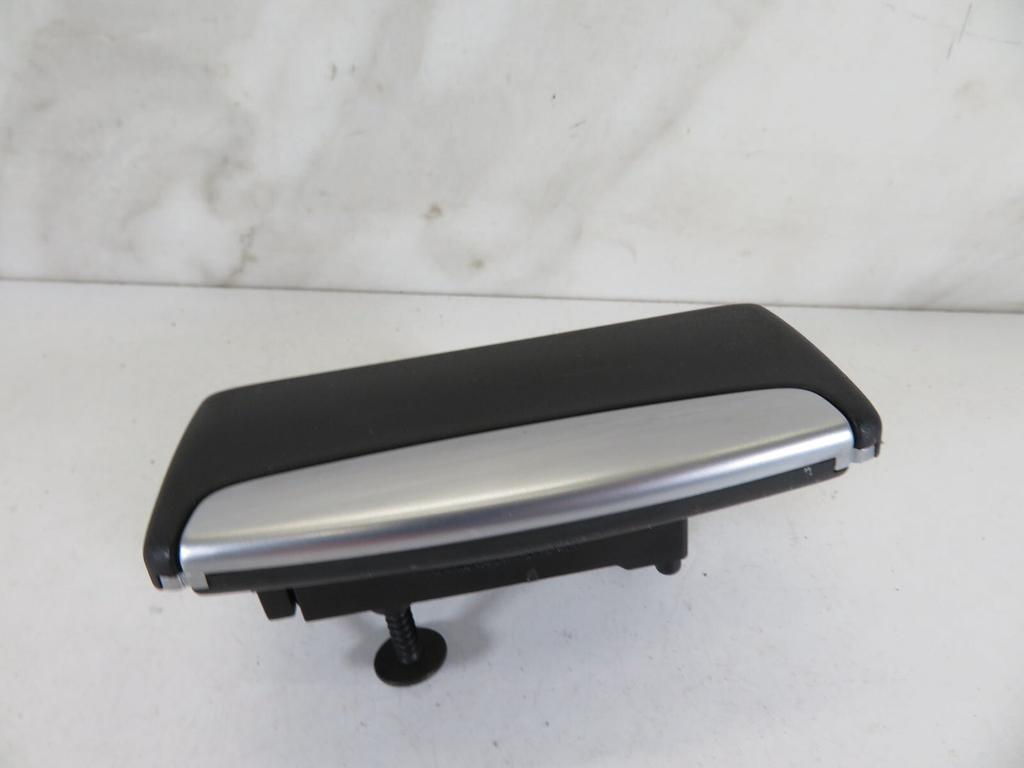 FORD MONDEO MK4 TITANIUM GLOVE BOX HANDLE 2006-2010 A1201-15