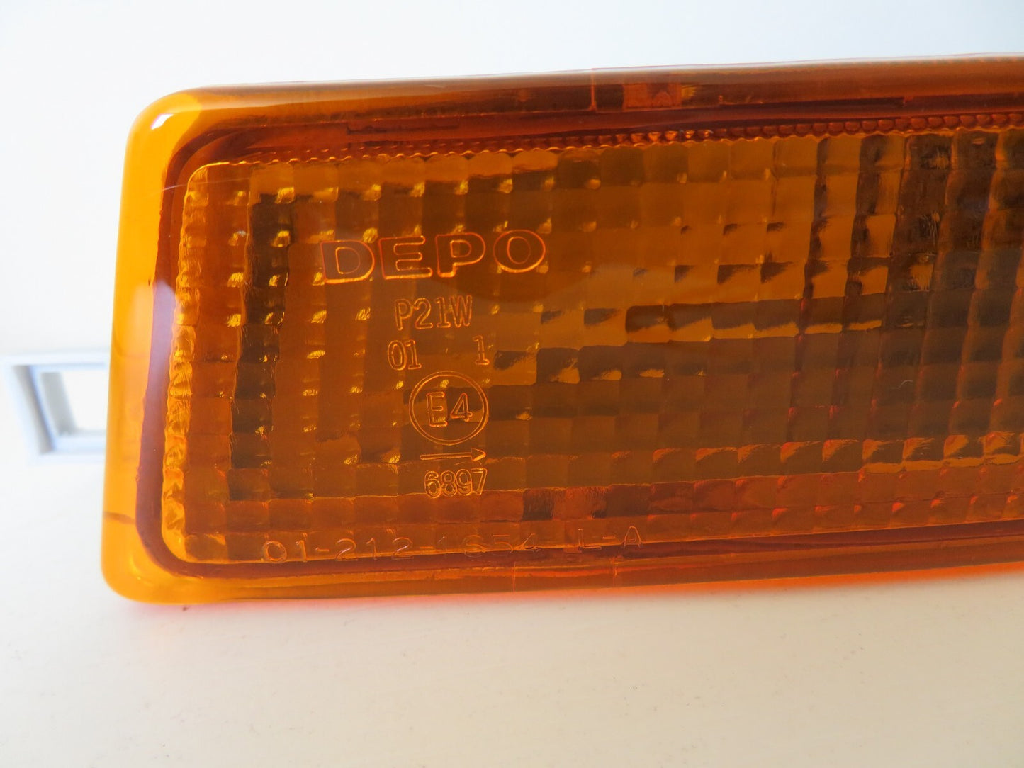 NS PASSENGER FRONT INDICATOR LIGHT FOR TOYOTA COROLLA 1992-1994 212-1654L-AE