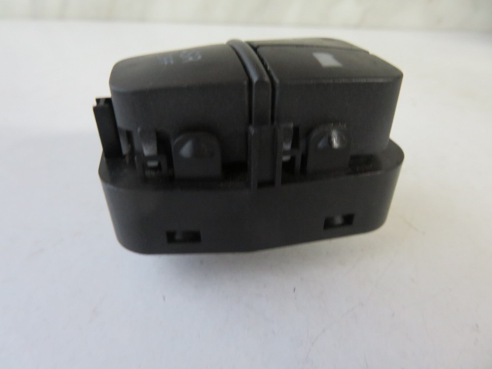 FIAT CROMA OS DRIVER WINDOW SWITCHES 2005-2011 A1617-9