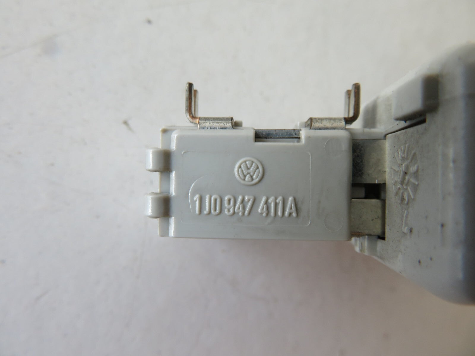 FORD GALAXY MK2 INTERIOR DOOR CARD LIGHT 1j0947411A 2000-2006 AMS1426-1