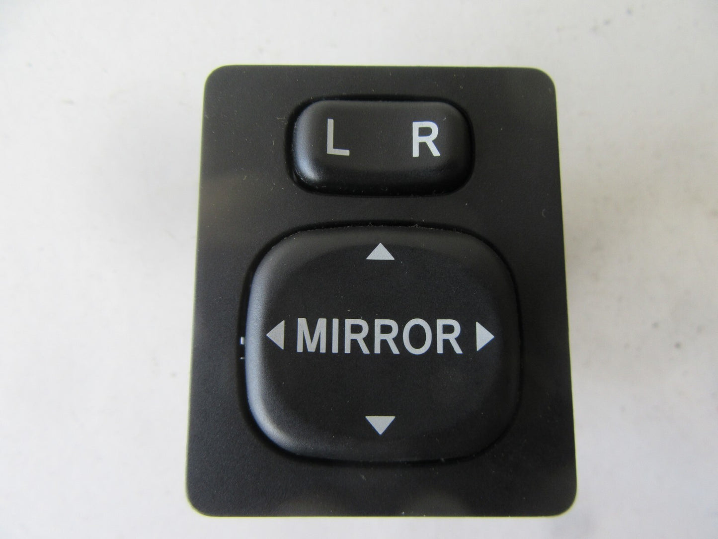 DAIHATSU YRV MIRROR CONTROL SWITCH 2000-2005 HW03
