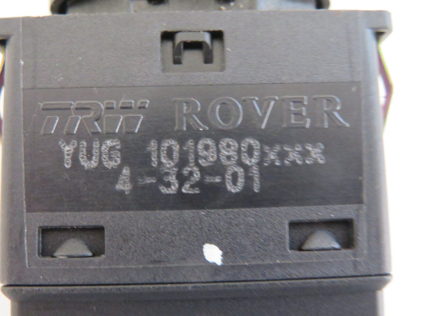 ROVER 75 HEATED SEAT SWITCH YUG101980 1999-2005 MIXA1540-18