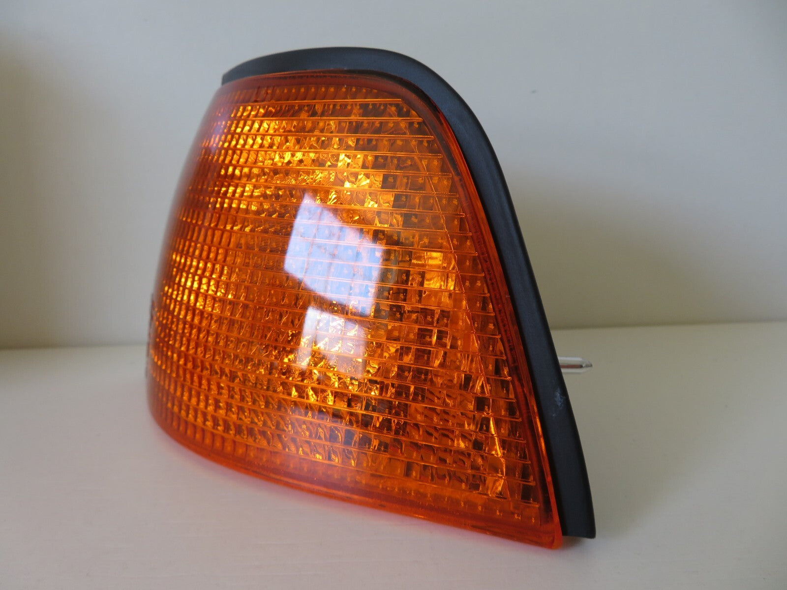 NS PASSENGER FRONT INDICATOR LIGHT FOR BMW E36 COUPE 444-1503L-UE-Y 1991-1998