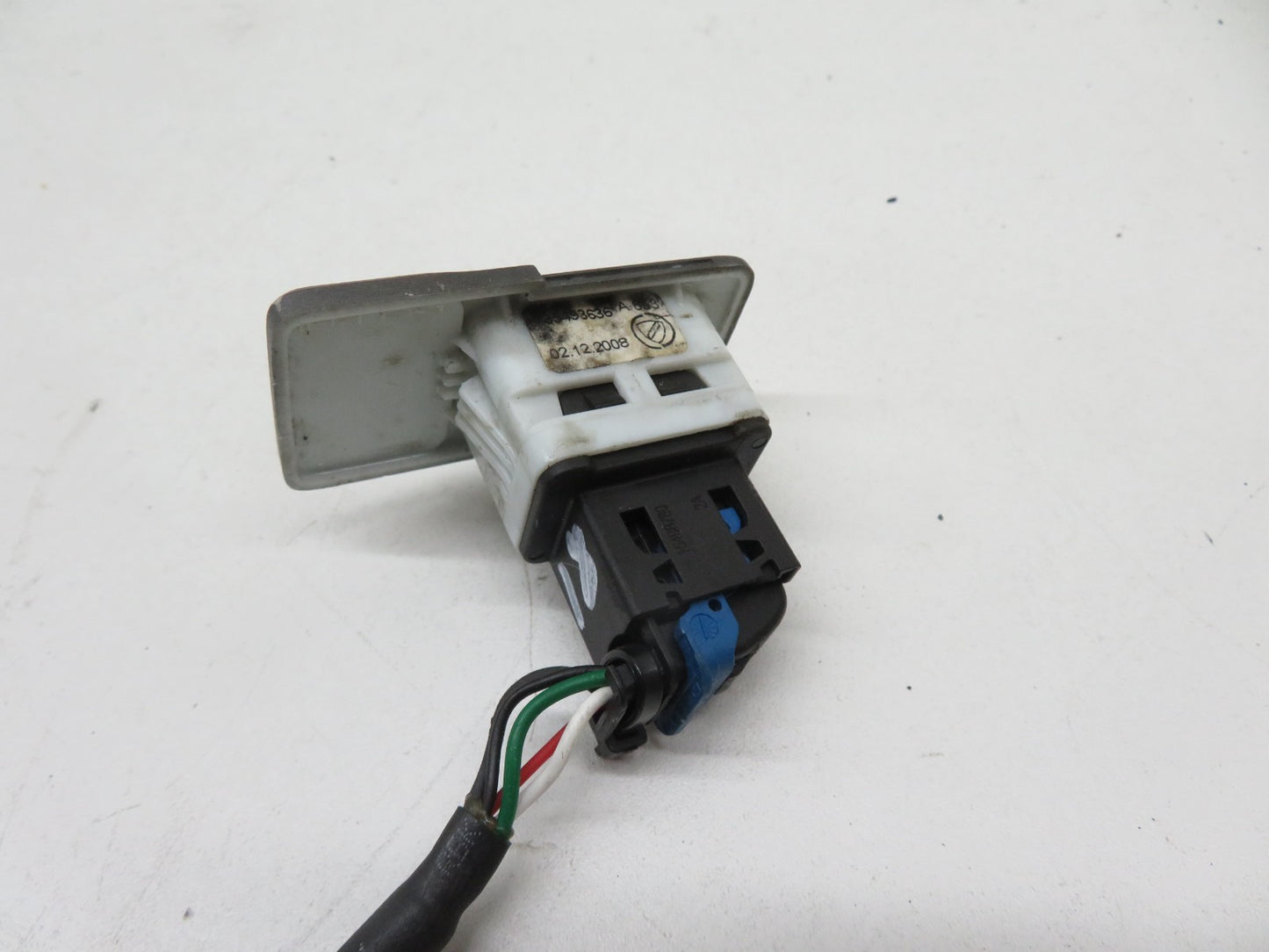 FIAT 500 USB PORT 735493636 WINDOWS 2007-2012 1837-18
