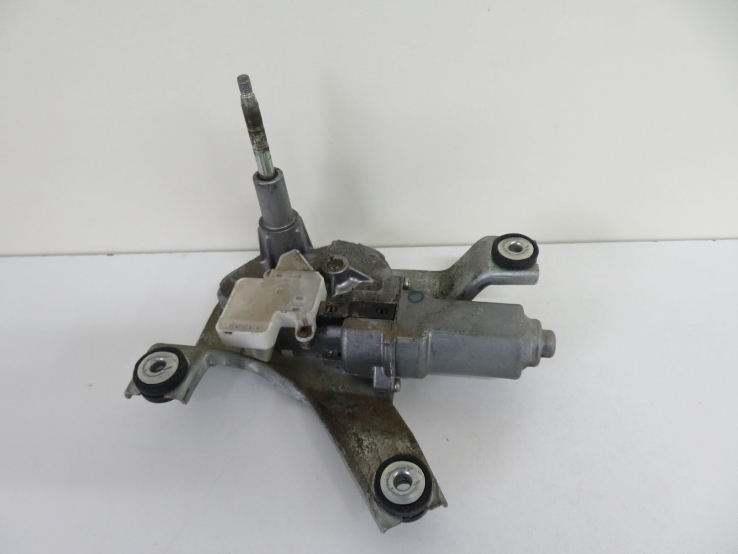 DODGE CALIBER REAR WIPER MOTOR 05116146AD 2007-2012