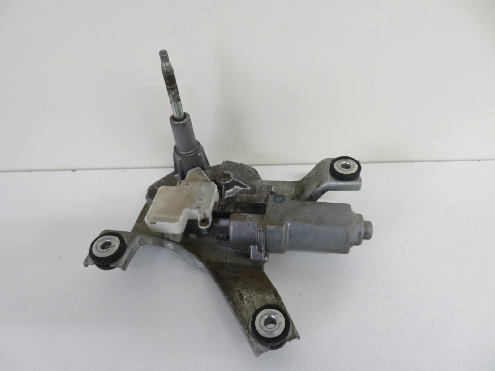 DODGE CALIBER REAR WIPER MOTOR 05116146AD 2007-2012