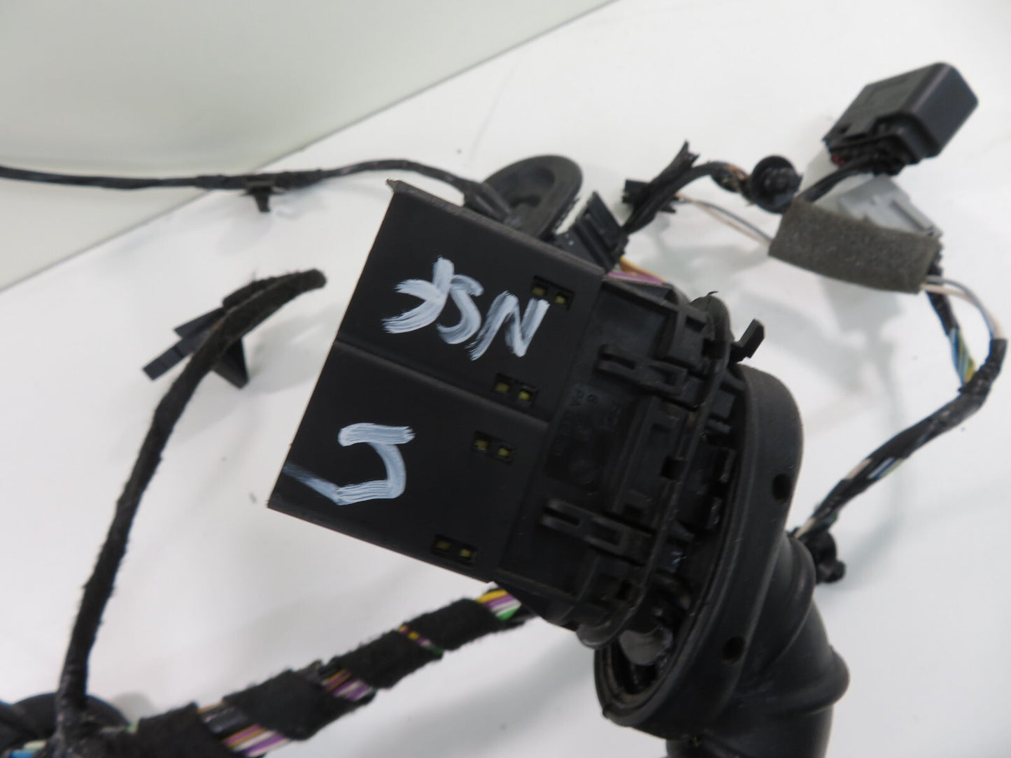 FORD C-MAX NSF PASSENGER DOOR WIRING LOOM 8M5T-14K138-GEB 2006-2010 1511-5