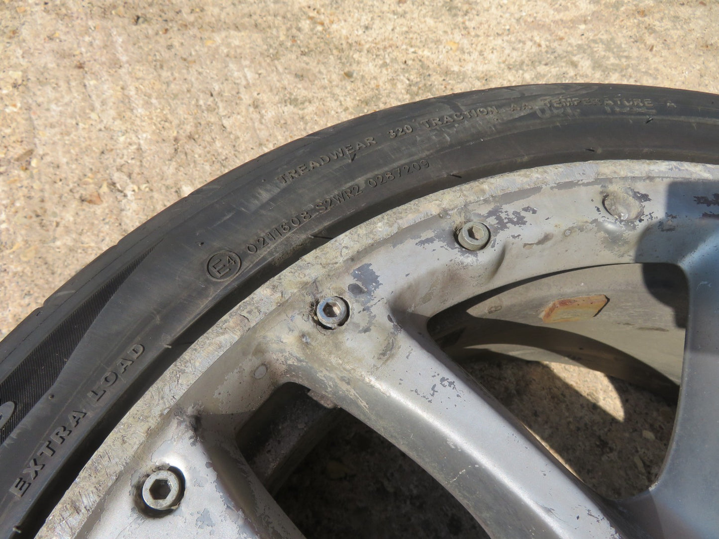 FIAT 500 DIESEL EDITION R16 16" ALLOY WHEELS WITH TYRES 518346260 NEED REFURB