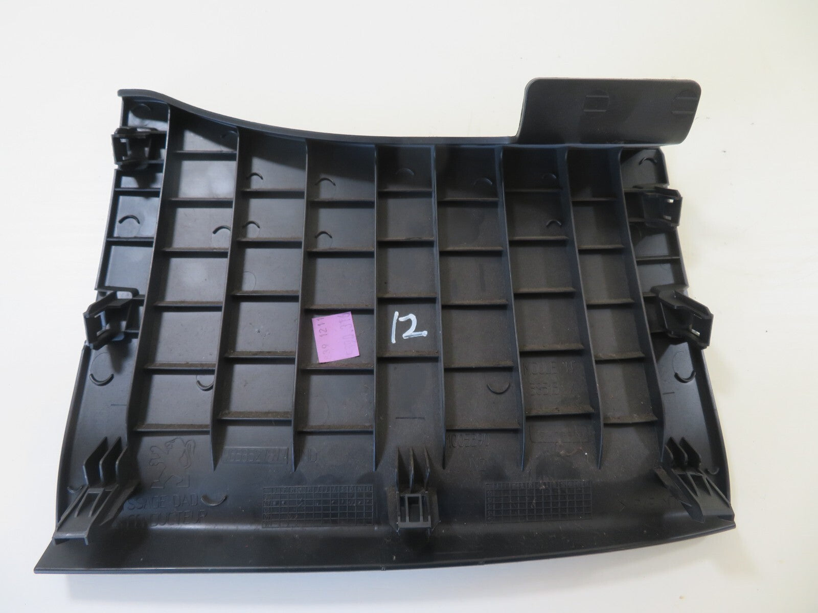 PEUGEOT 308 DRIVER LOWER DASH TRIM 9658527877 2007-2013 1349-12