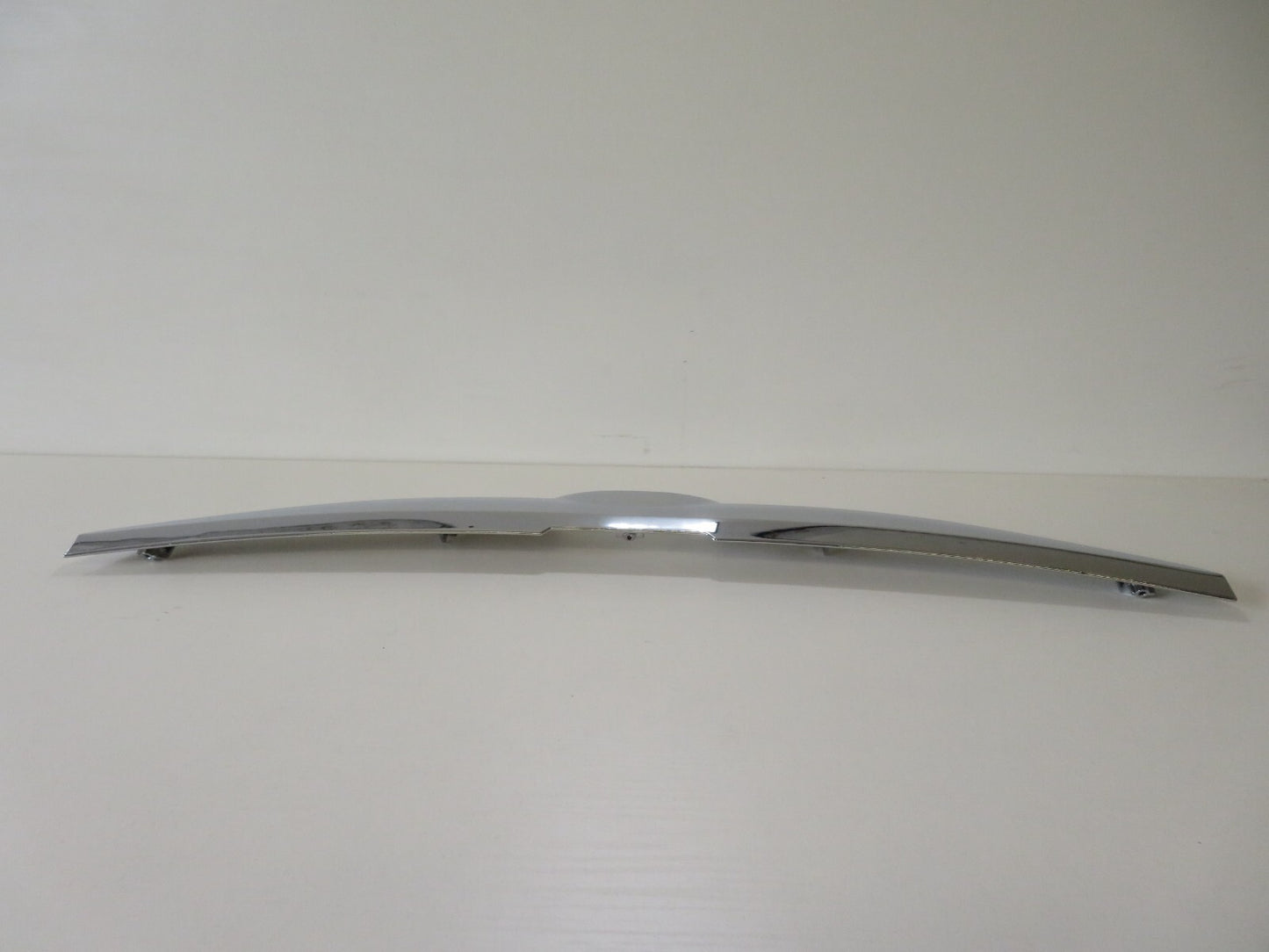FRONT UPPER GRILLE CHROME TRIM FOR MAZDA 6 MZ0492305 2002-2008