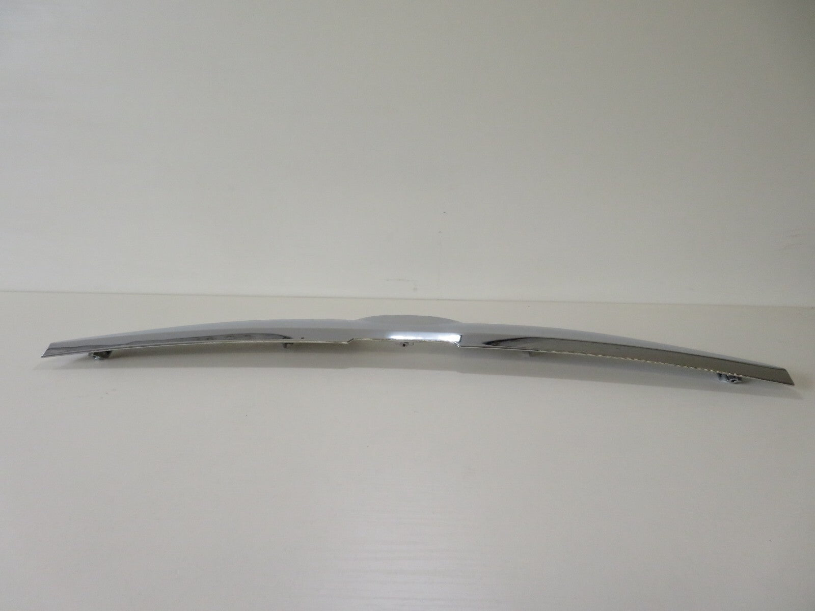 FRONT UPPER GRILLE CHROME TRIM FOR MAZDA 6 MZ0492305 2002-2008