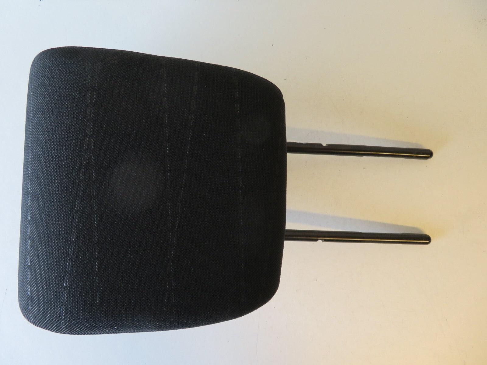 TOYOTA YARIS MK2 REAR MIDDLE CLOTH HEAD REST 2005-2011 AMS1445