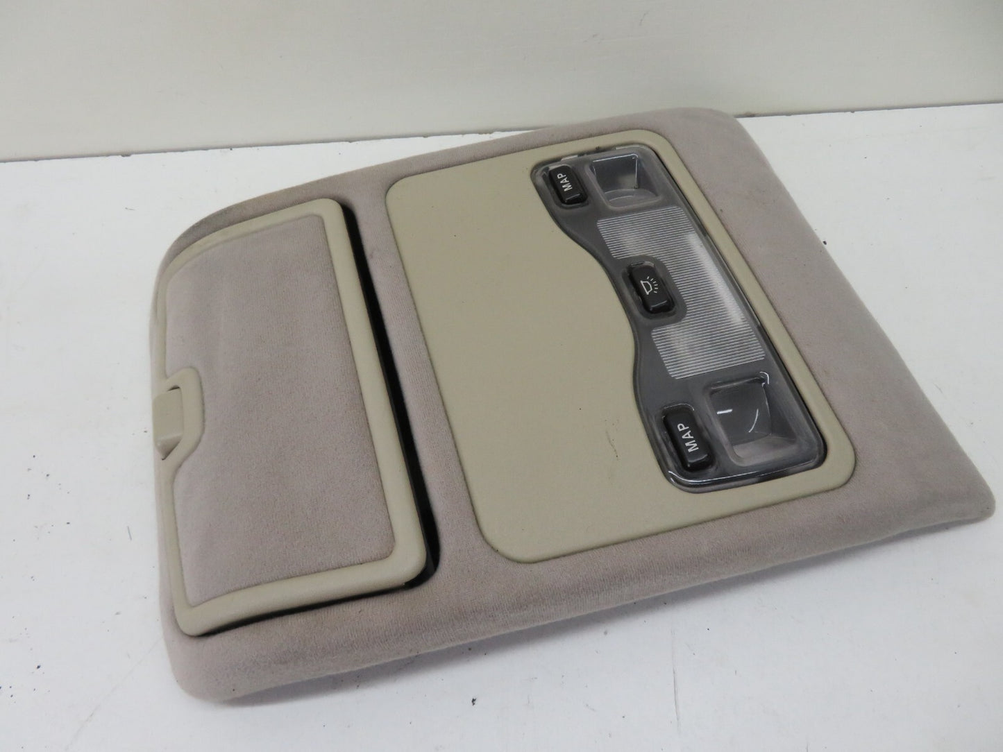 JAGUAR XJR INTERIOR ROOF LIGHT SUNGLASSES COMPARTMENT 1994-2001 1800-5