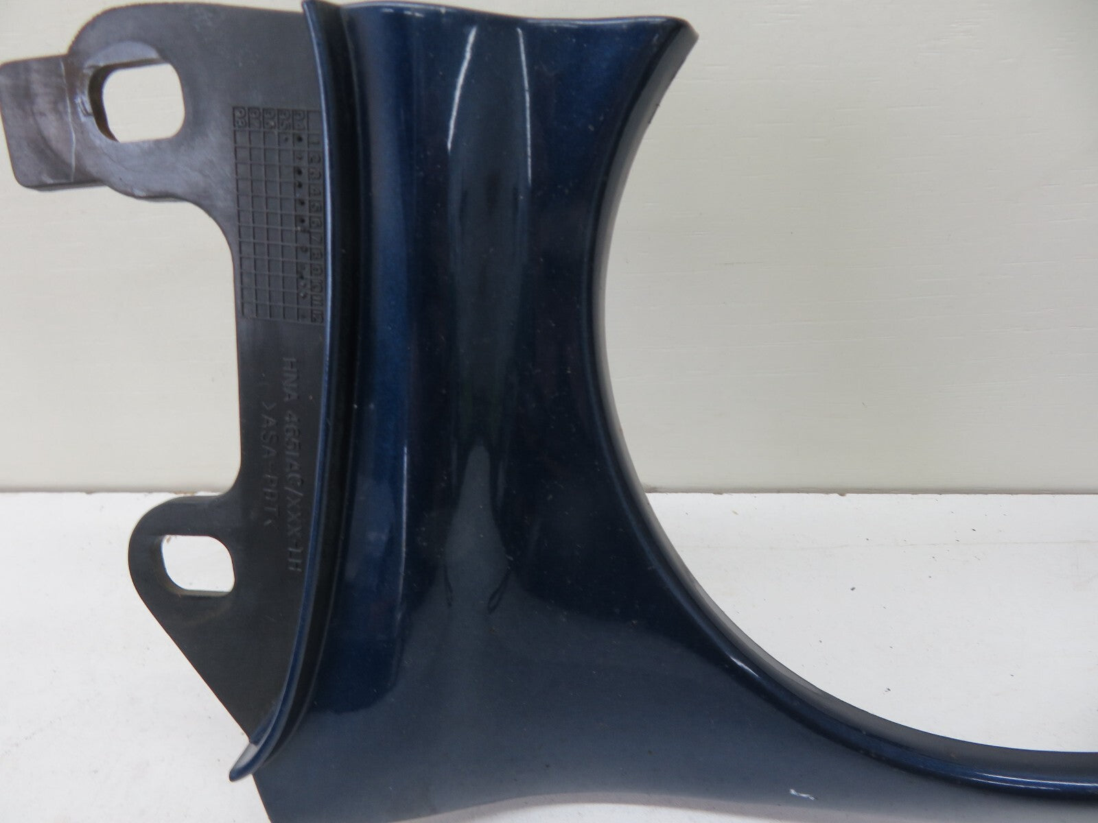 JAGUAR XJR NS FRONT HEADLIGHT SURROUND TRIM PASSENGER SIDE 1994-2001 1200-15