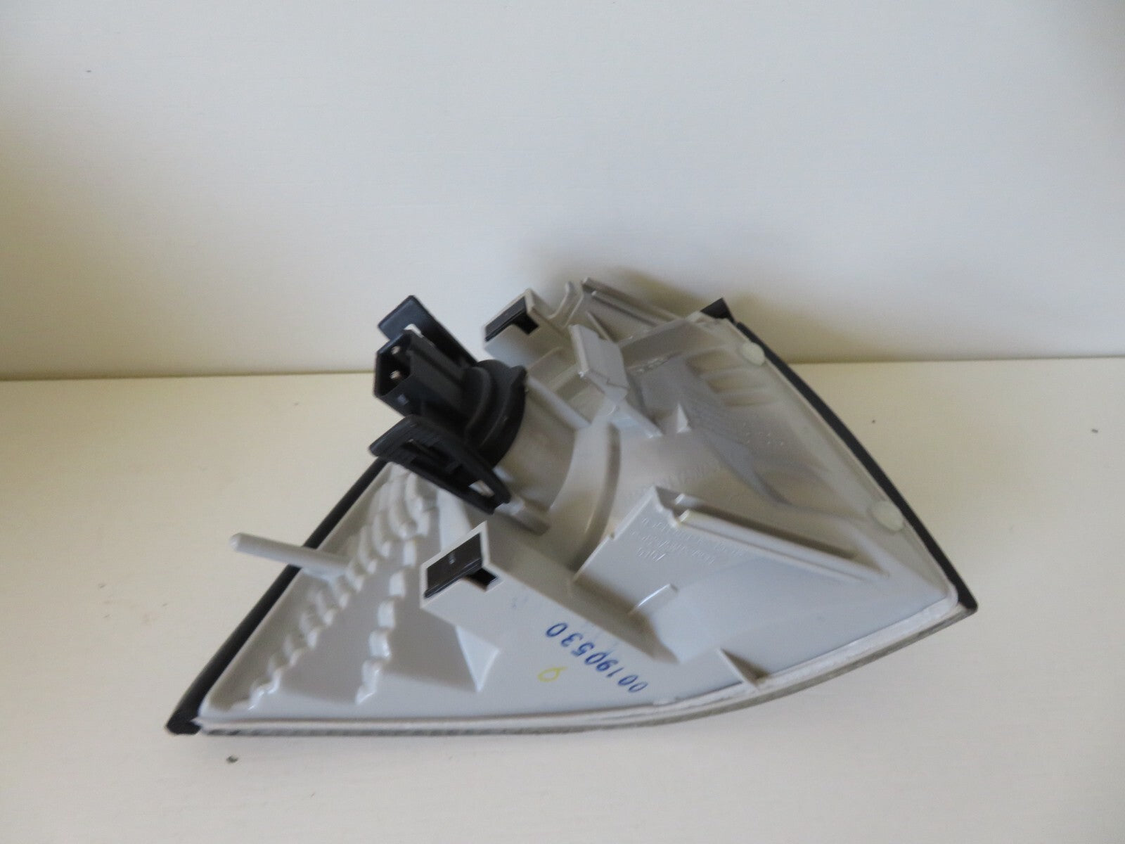 NS PASSENGER FRONT INDICATOR LIGHT FOR BMW E36 COUPE 444-1505L-WE-C 1991-1998