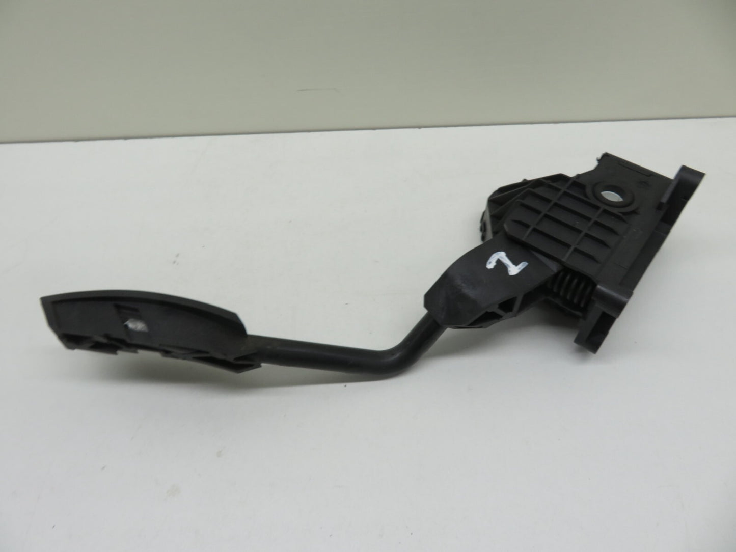 VAUXHALL CORSA D THROTTLE PEDAL 55702021 2006-2010 1700-2